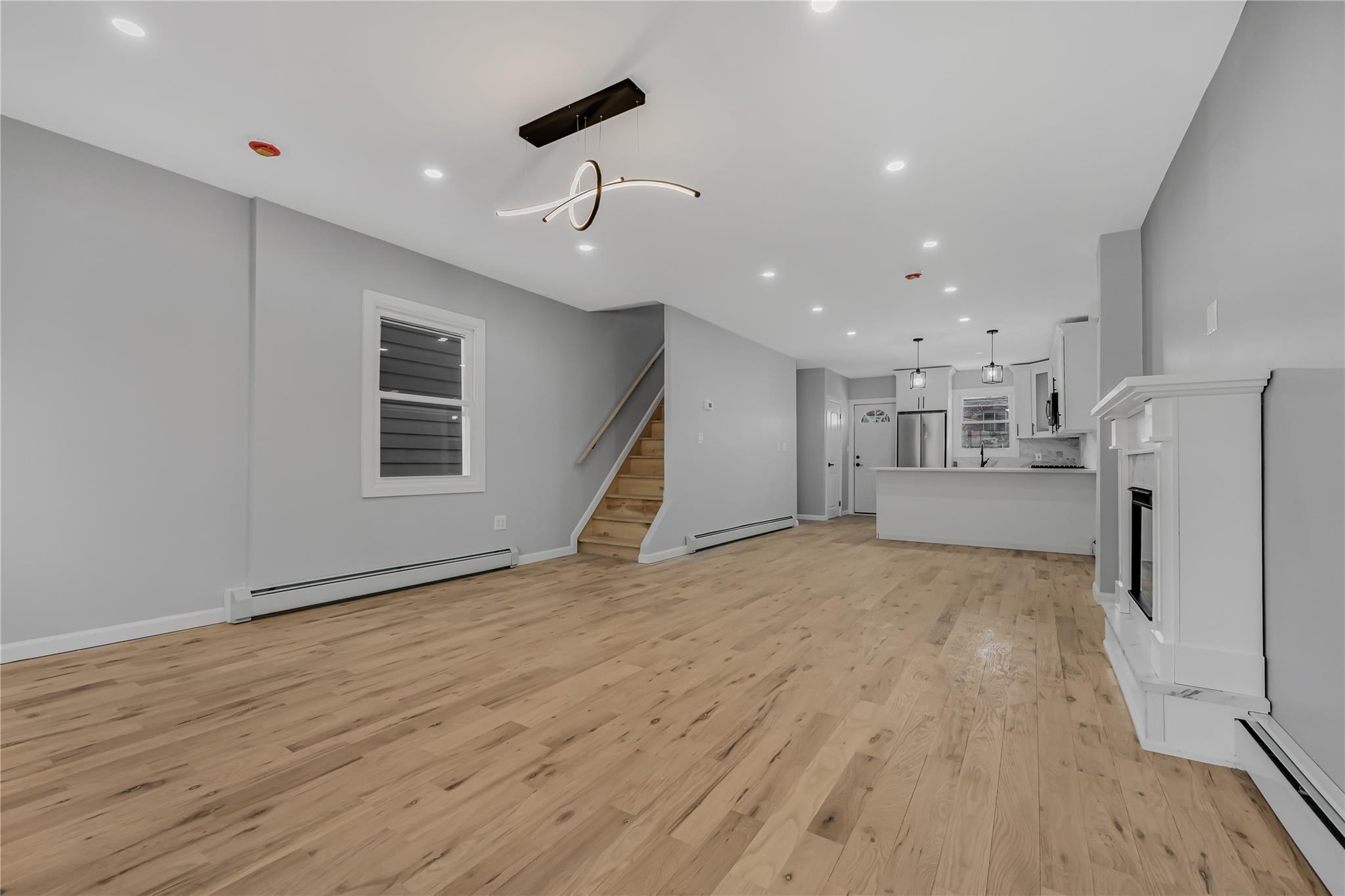 Single Family Radcliff  Bronx, NY 10469, MLS-856350-12
