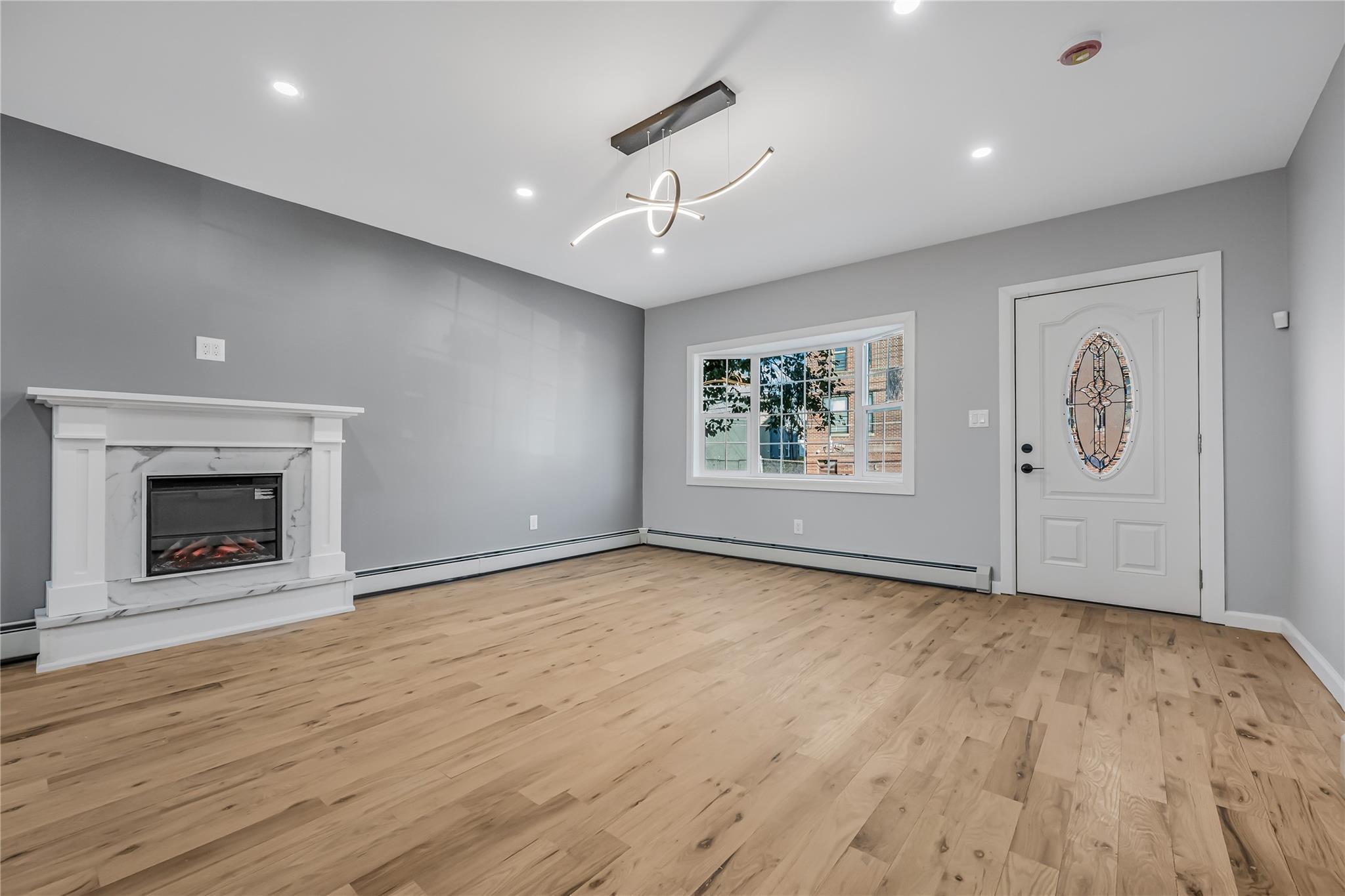 Single Family Radcliff  Bronx, NY 10469, MLS-856350-14