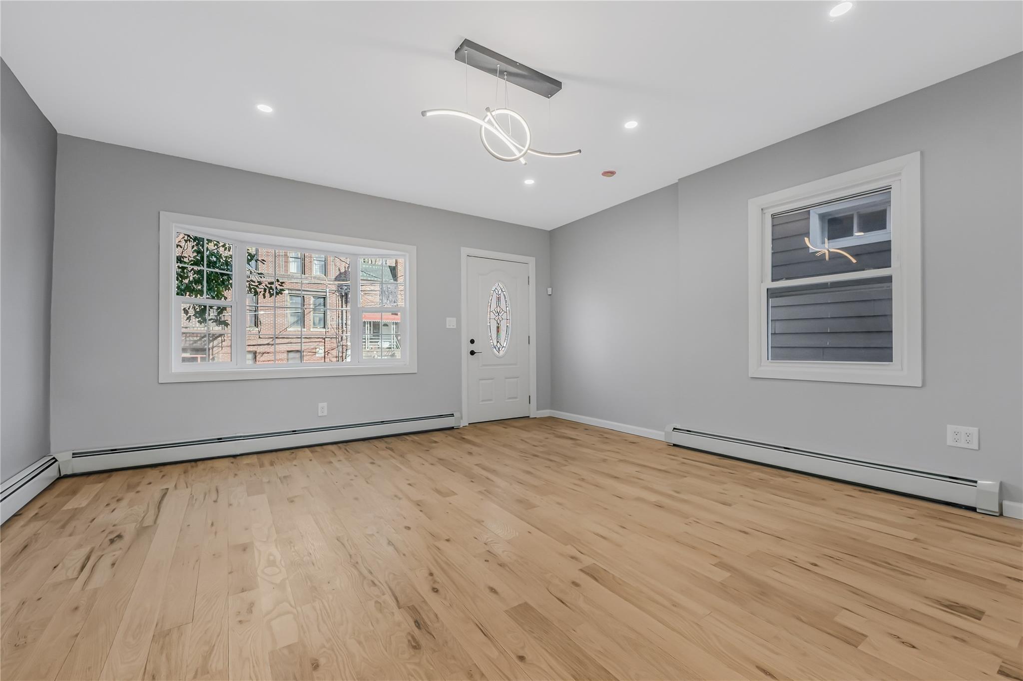 Single Family Radcliff  Bronx, NY 10469, MLS-856350-16