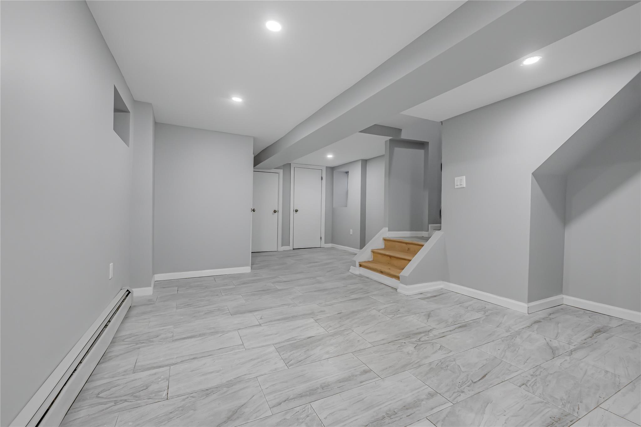 Single Family Radcliff  Bronx, NY 10469, MLS-856350-35