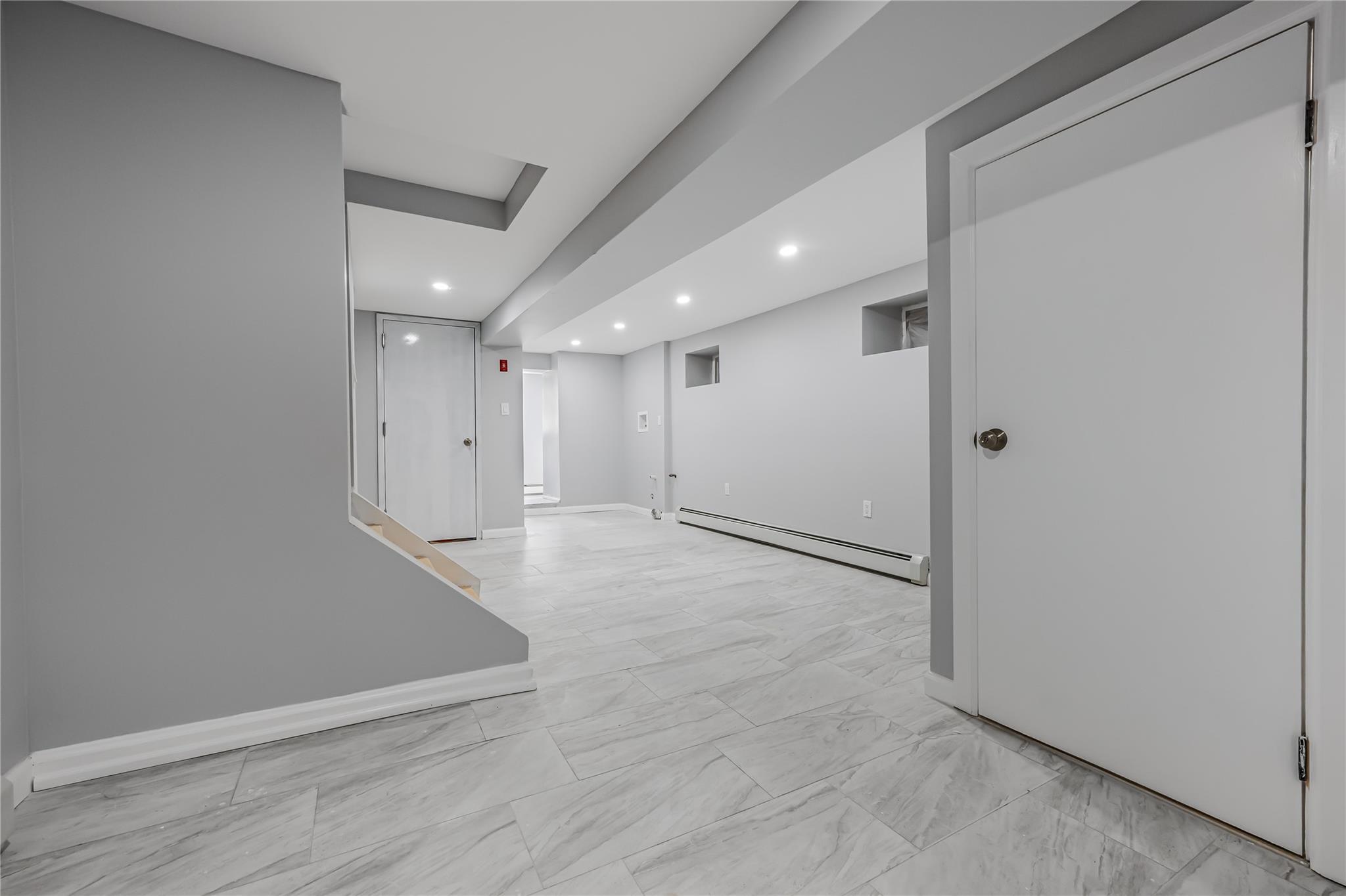 Single Family Radcliff  Bronx, NY 10469, MLS-856350-36