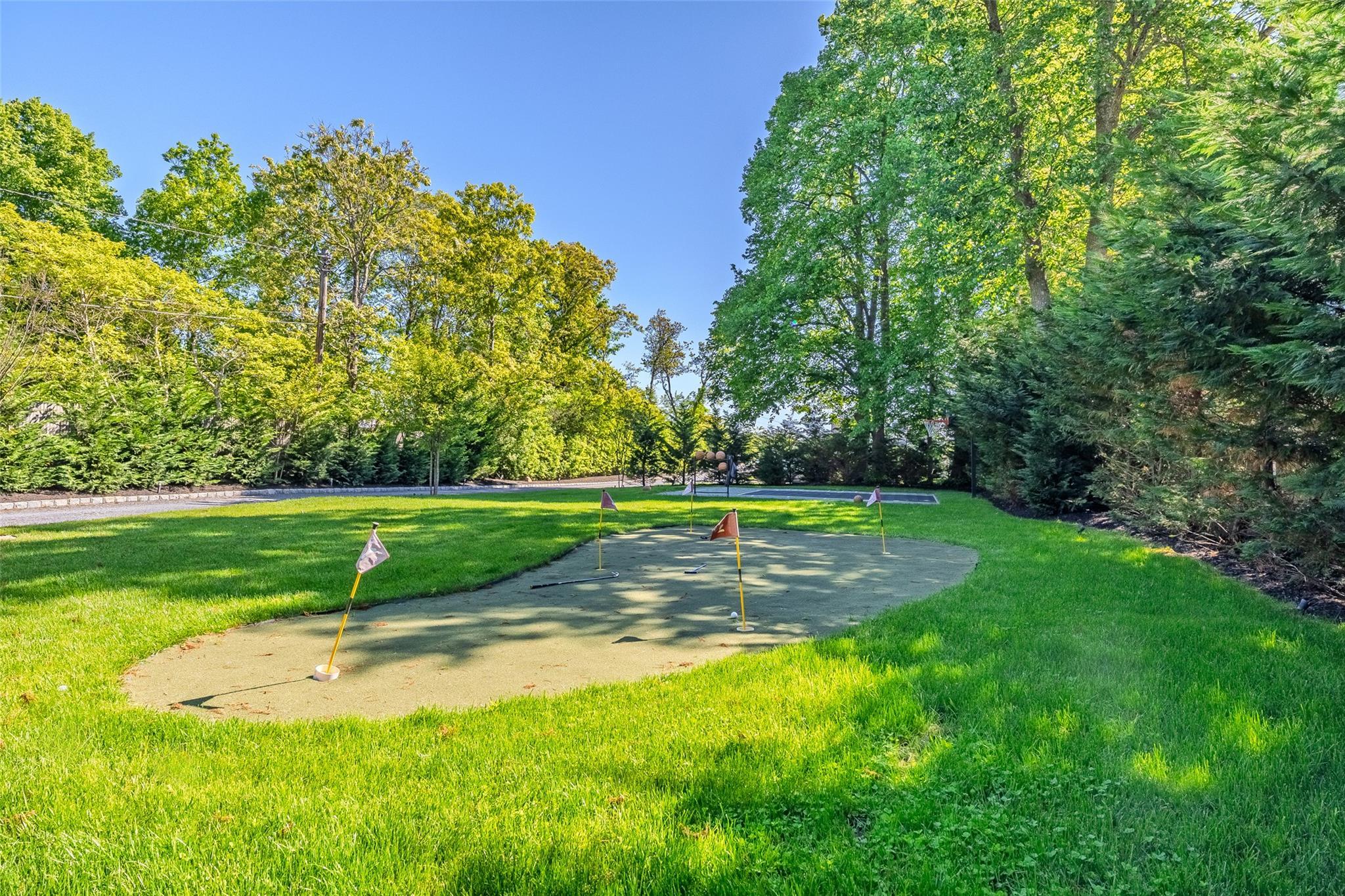 Single Family Old Neck  Suffolk County, NY 11934, MLS-856356-33