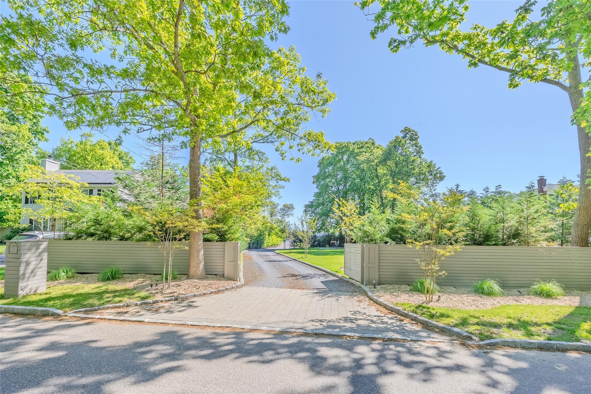 Single Family Old Neck  Suffolk County, NY 11934, MLS-856356-35