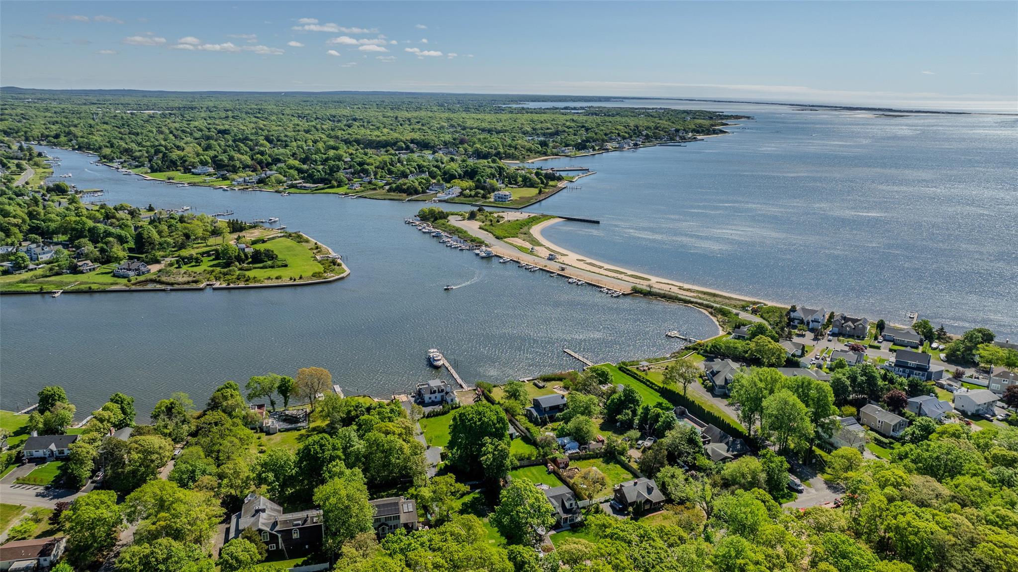 Single Family Old Neck  Suffolk County, NY 11934, MLS-856356-41