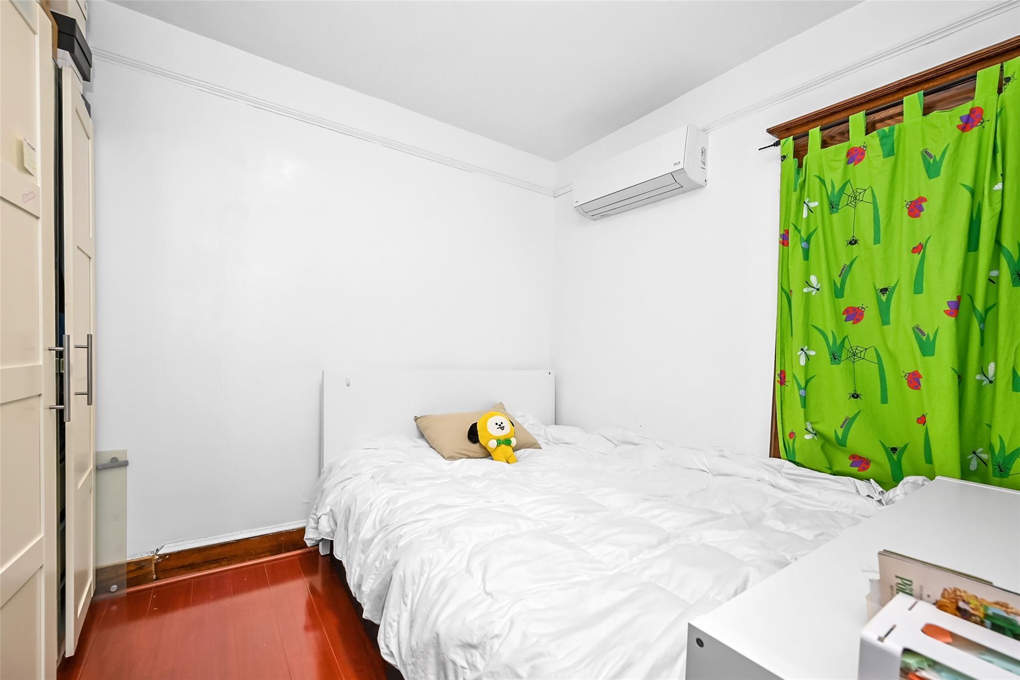 Single Family 111th  Queens, NY 11418, MLS-856365-12