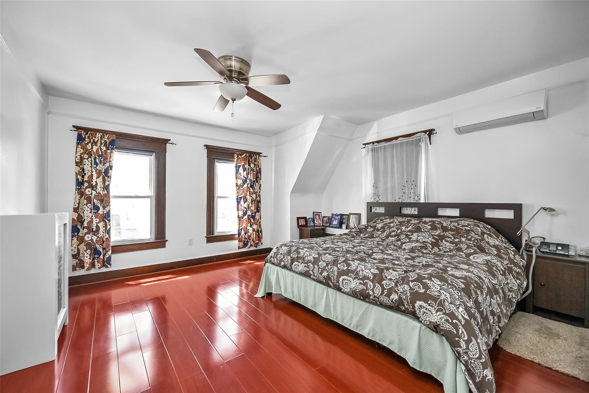 Single Family 111th  Queens, NY 11418, MLS-856365-9