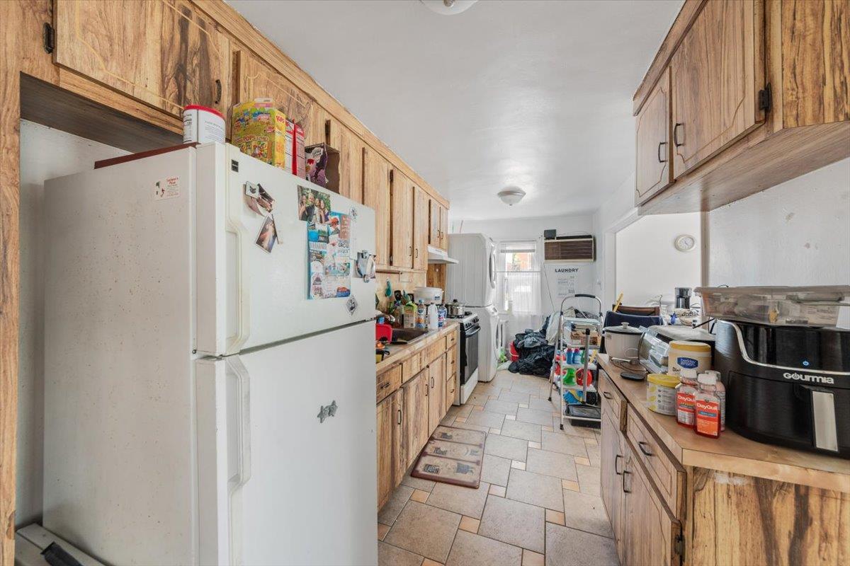 Single Family Pilgrim  Bronx, NY 10461, MLS-856368-13