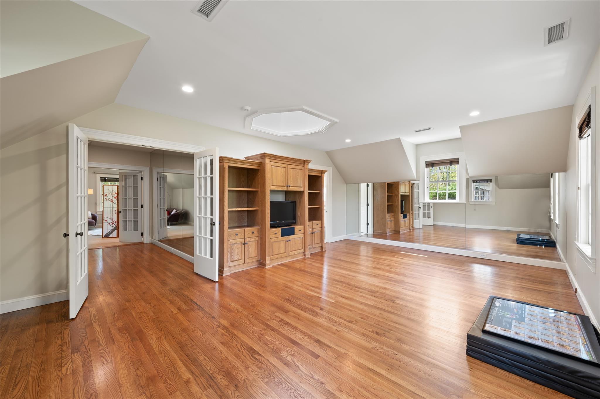 Single Family Bedford Center  Westchester County, NY 10507, MLS-856384-21