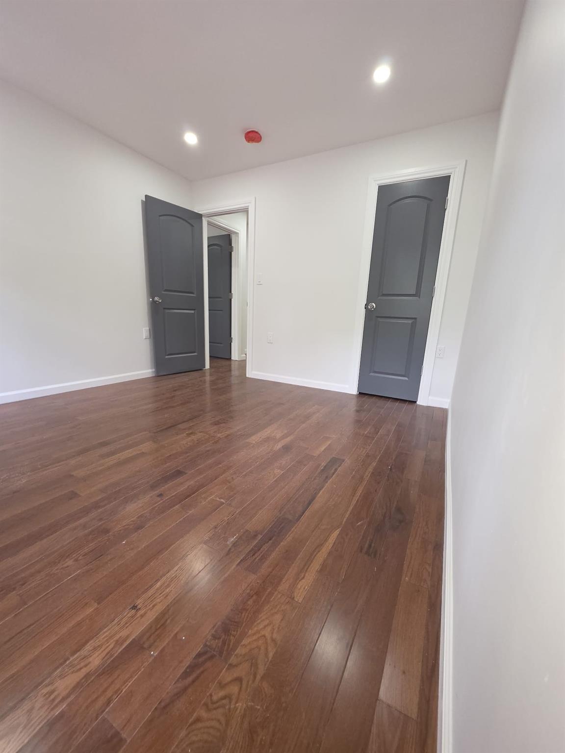 Single Family 86th  Brooklyn, NY 11236, MLS-856411-13