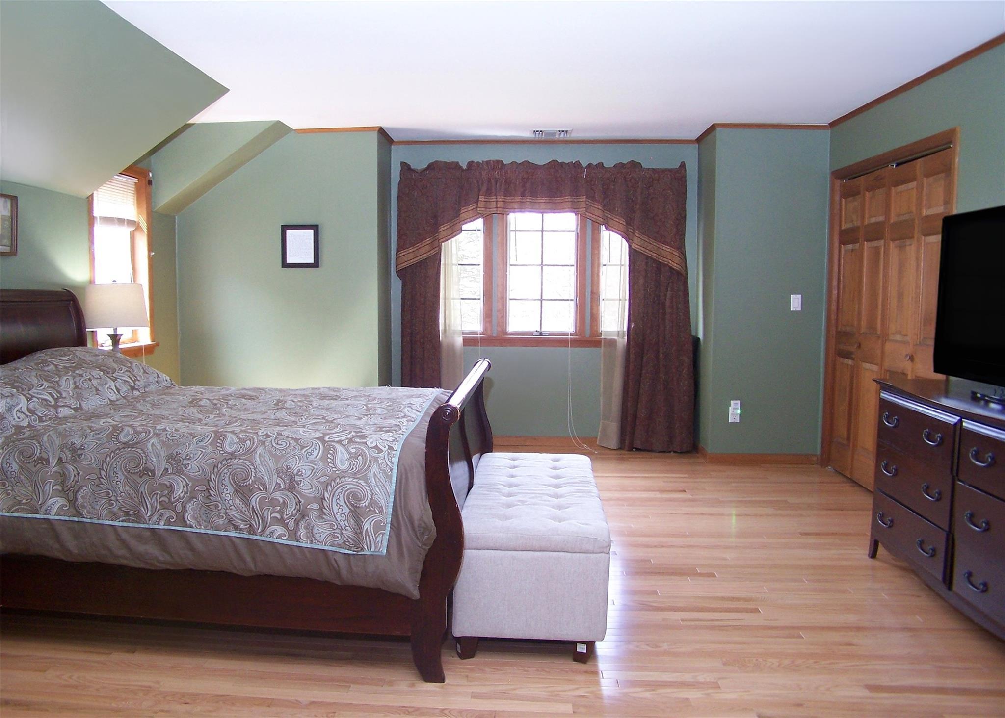 Single Family Deer  Suffolk County, NY 11967, MLS-856416-17
