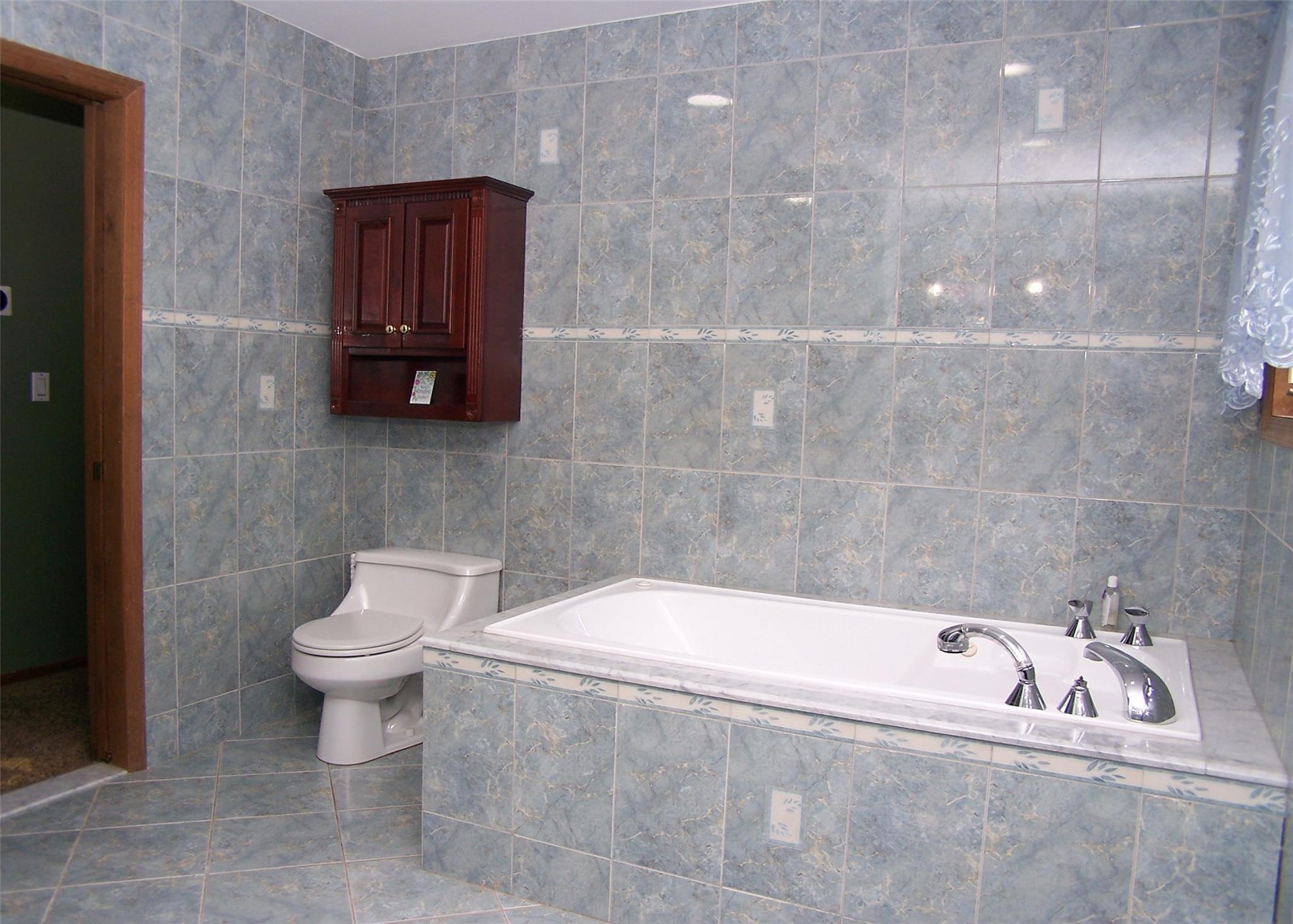 Single Family Deer  Suffolk County, NY 11967, MLS-856416-20