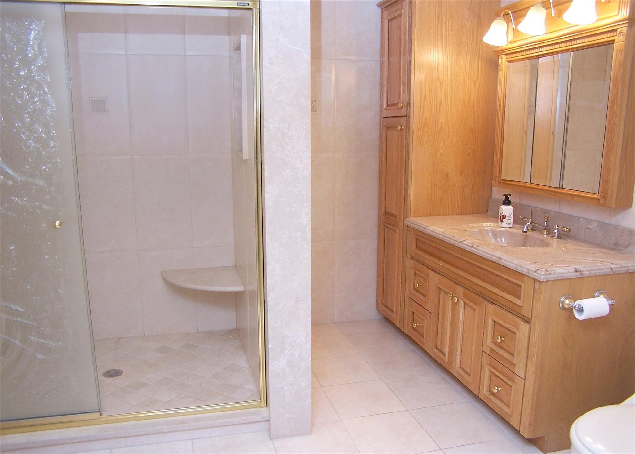 Single Family Deer  Suffolk County, NY 11967, MLS-856416-25