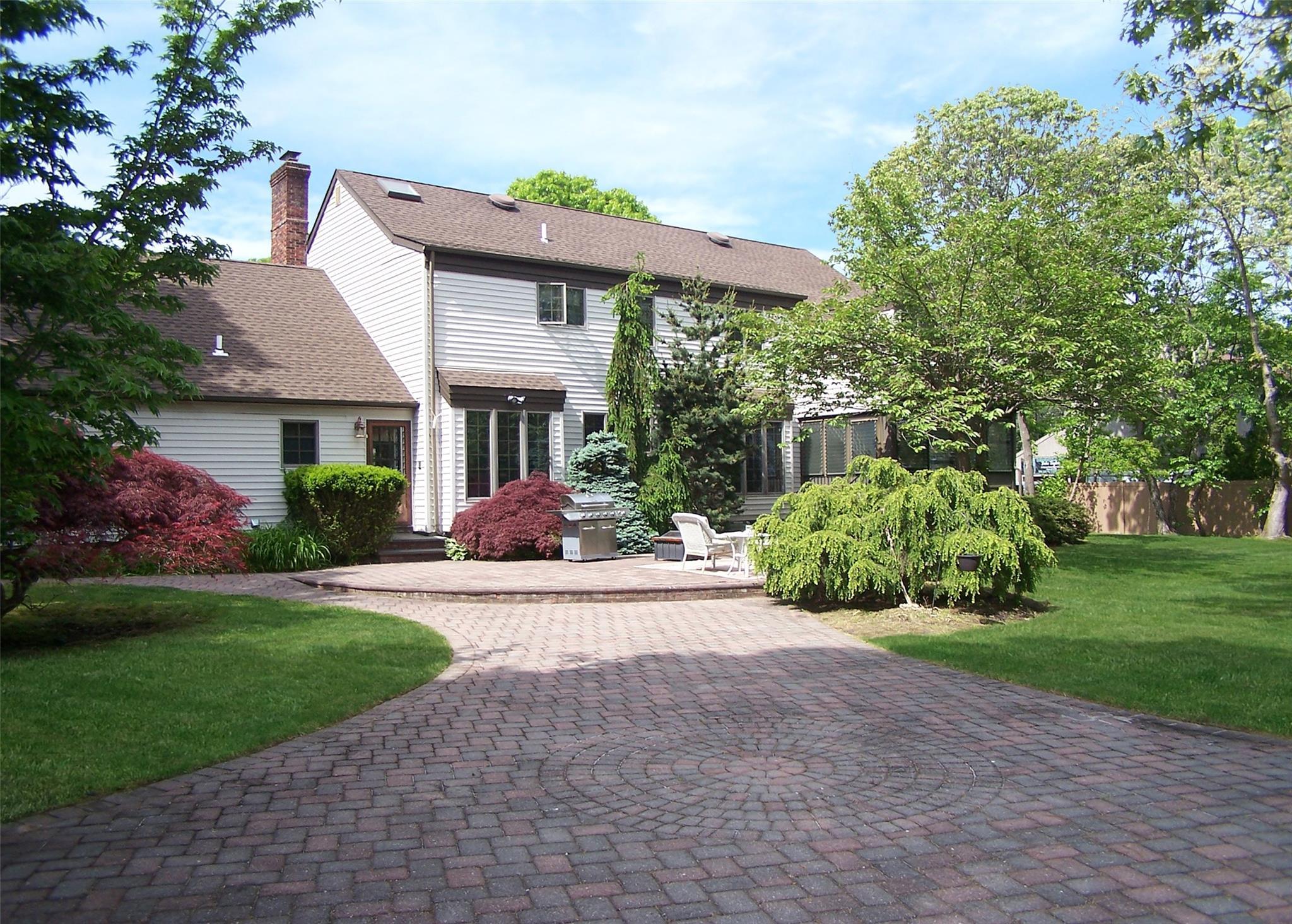 Single Family Deer  Suffolk County, NY 11967, MLS-856416-28