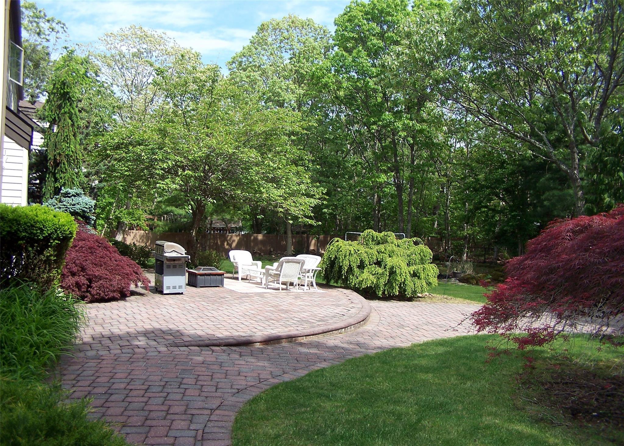 Single Family Deer  Suffolk County, NY 11967, MLS-856416-29