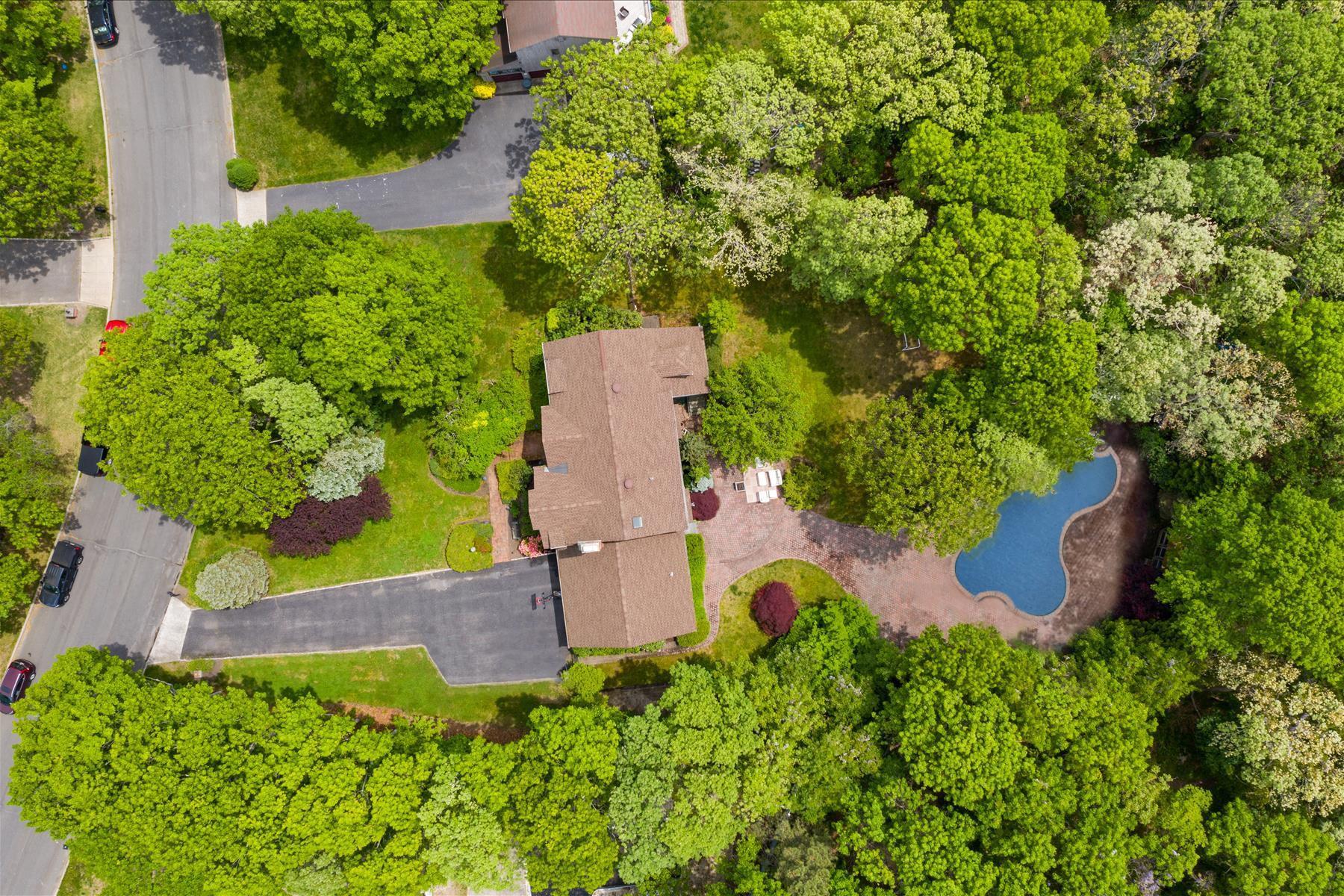 Single Family Deer  Suffolk County, NY 11967, MLS-856416-3