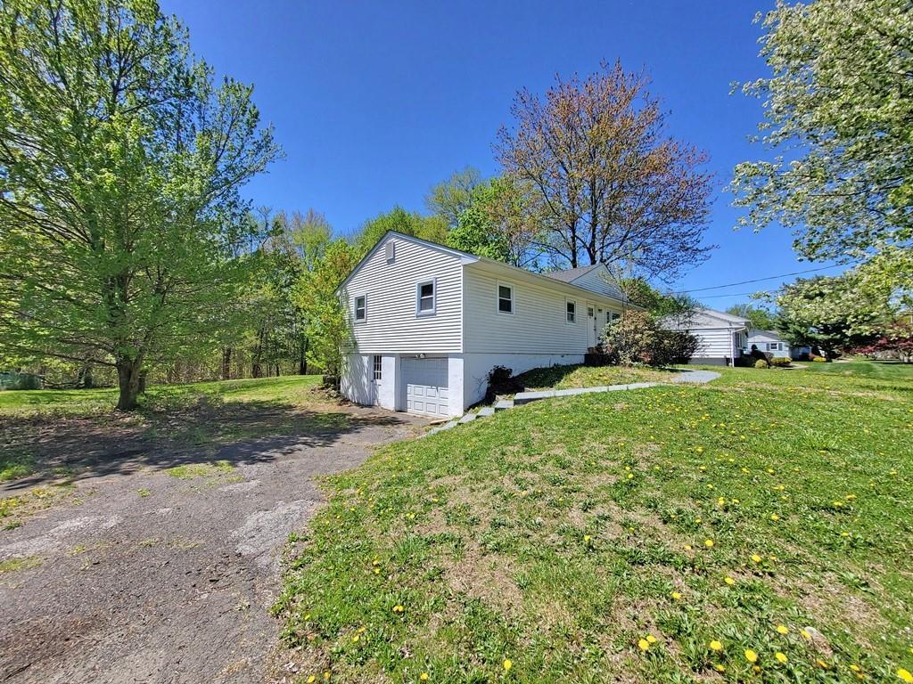 Single Family Coach  Orange County, NY 12550, MLS-856421-9