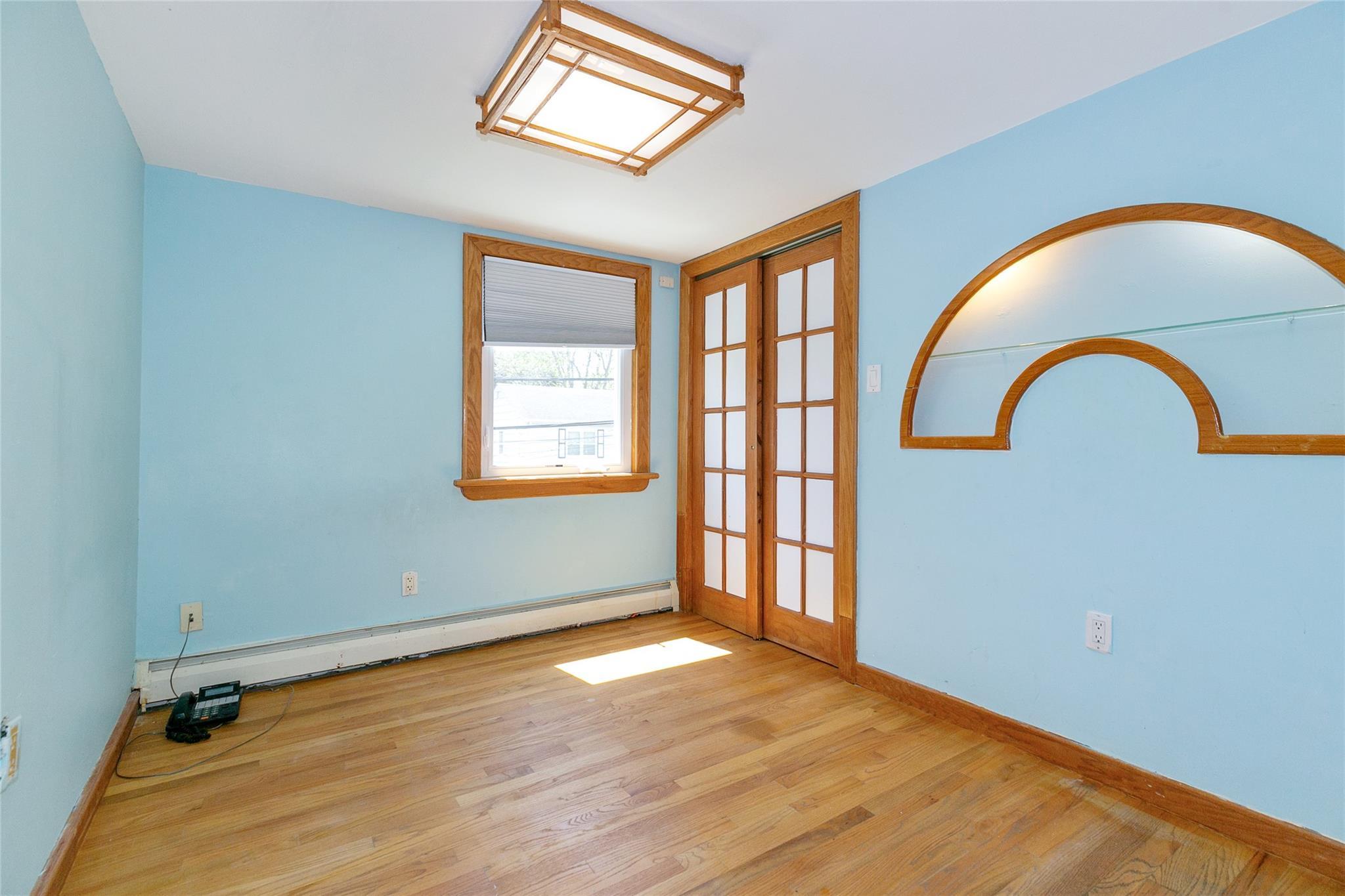 Single Family Franklin  Nassau County, NY 11024, MLS-856425-20