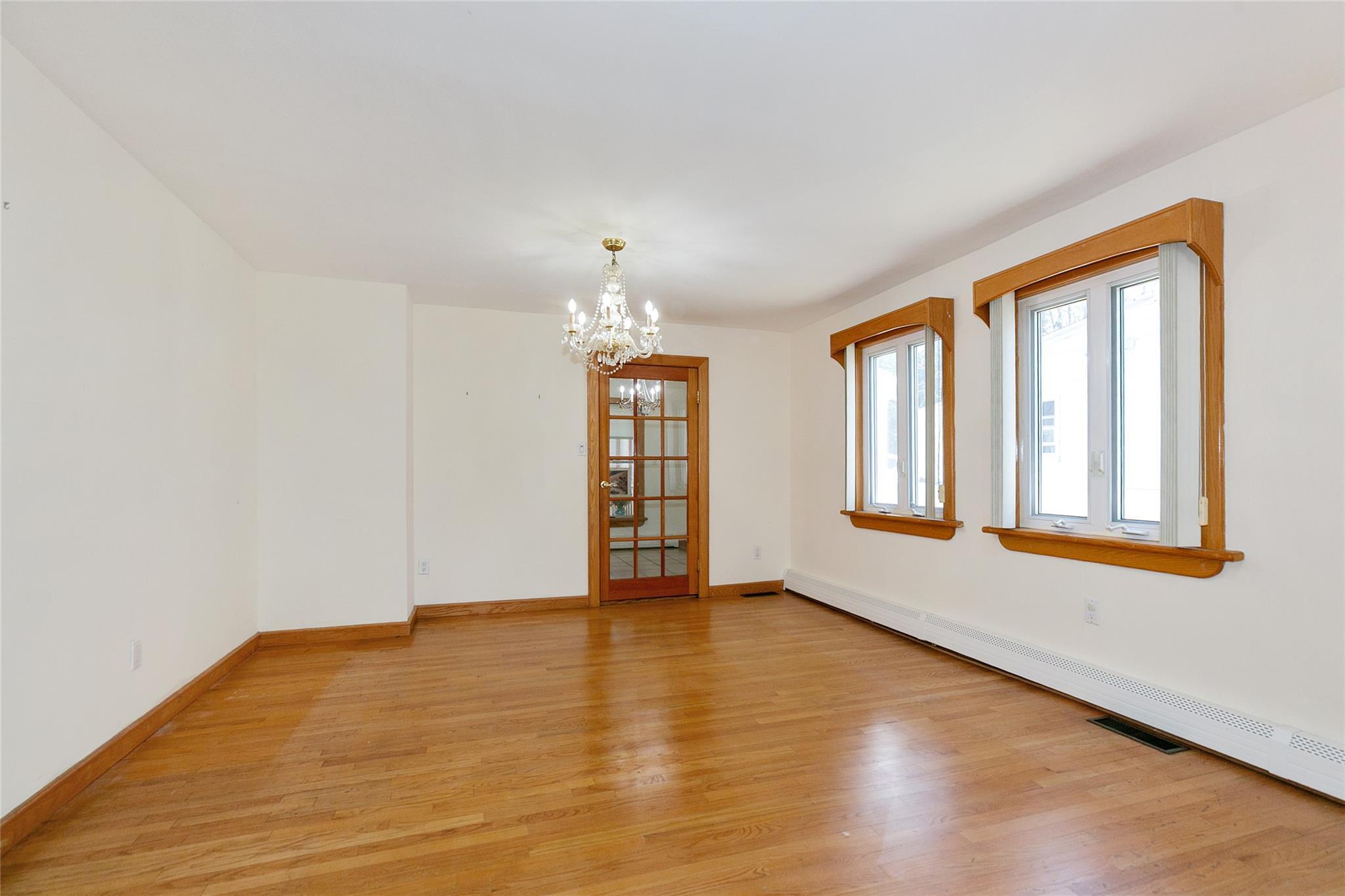 Single Family Franklin  Nassau County, NY 11024, MLS-856425-9