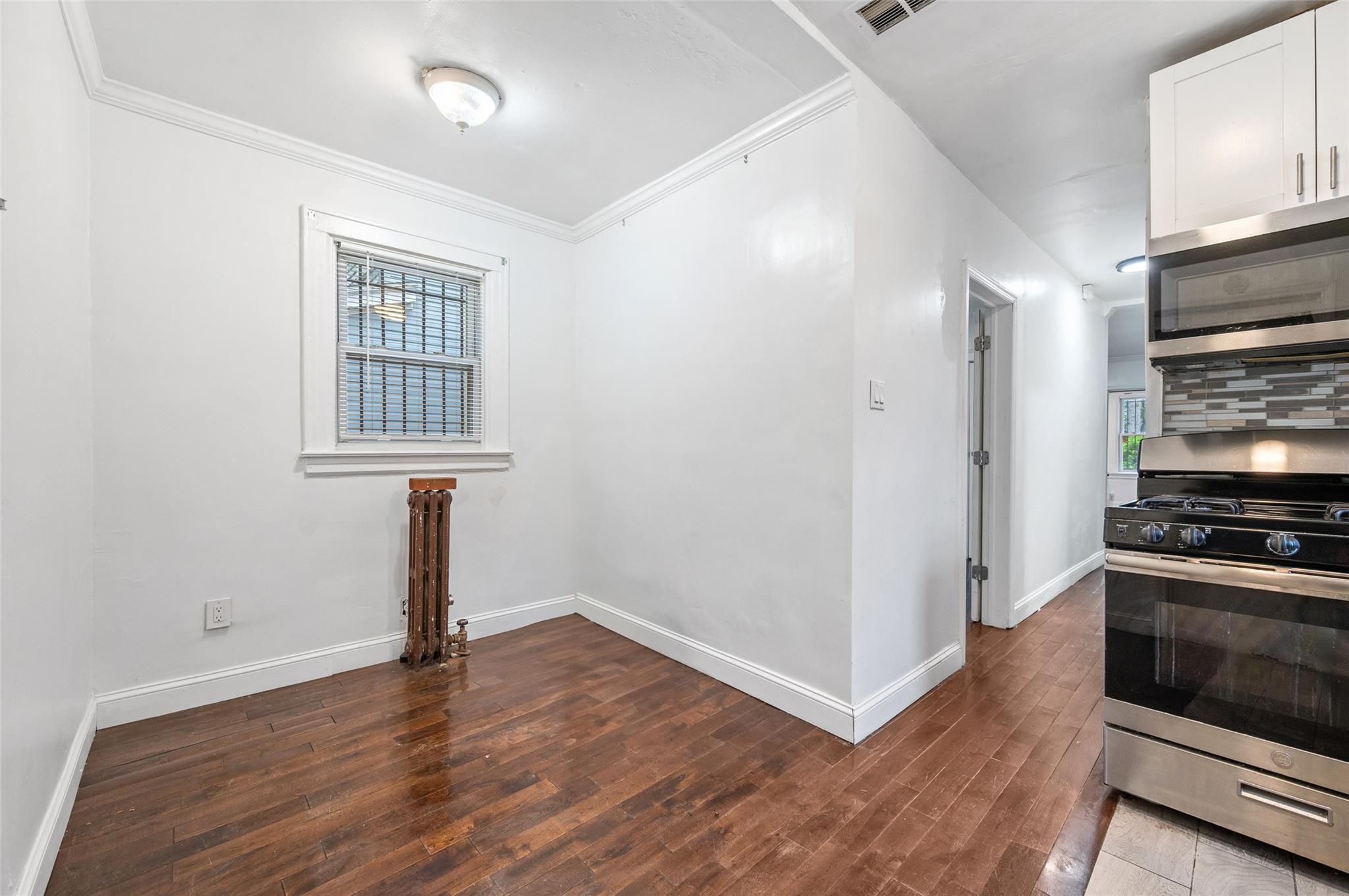 Single Family 111th  Queens, NY 11429, MLS-856426-3