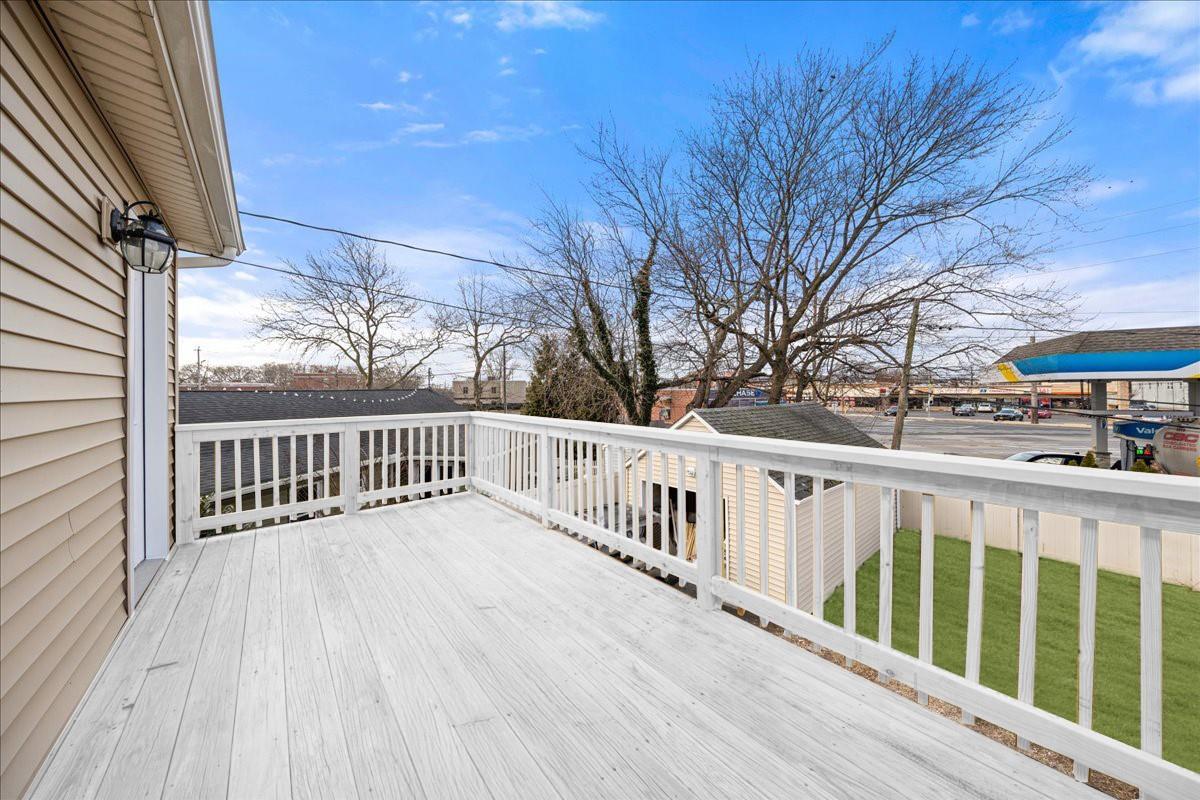 Single Family Coolidge  Nassau County, NY 11710, MLS-856436-23