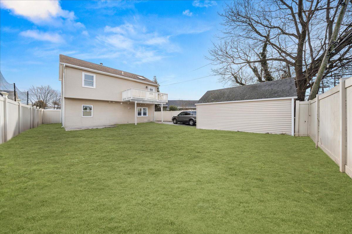 Single Family Coolidge  Nassau County, NY 11710, MLS-856436-26