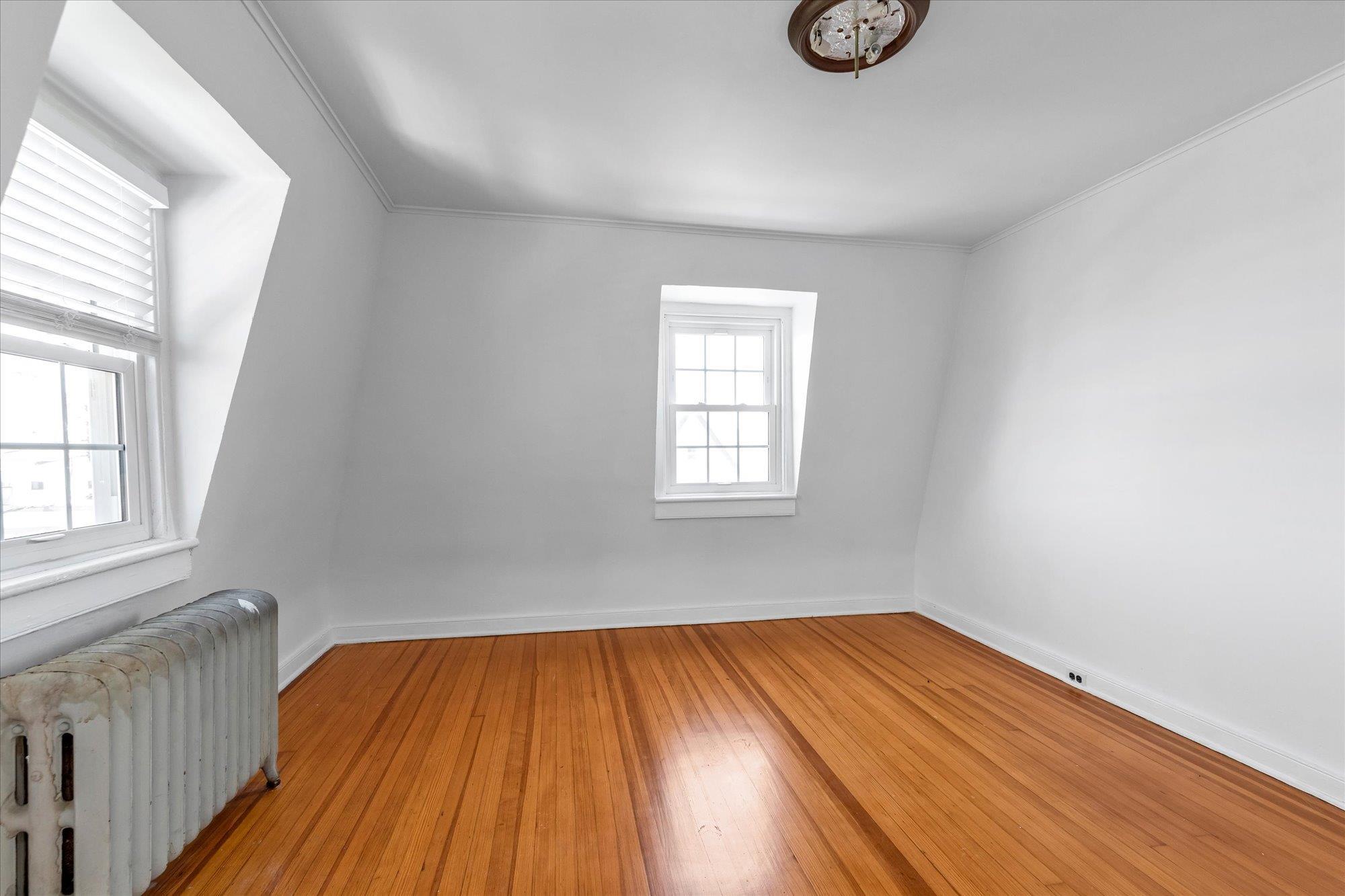 Single Family 213  Queens, NY 11361, MLS-856448-11