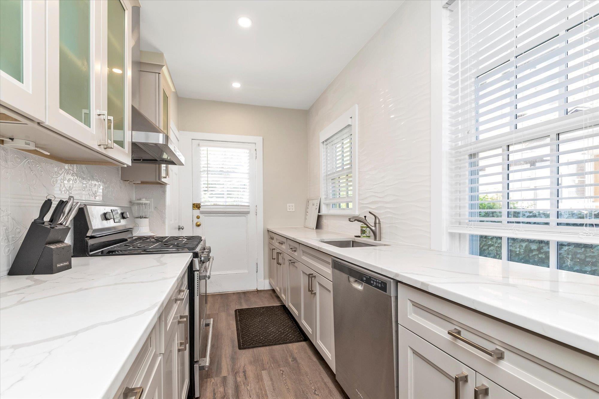 Single Family 213  Queens, NY 11361, MLS-856448-15