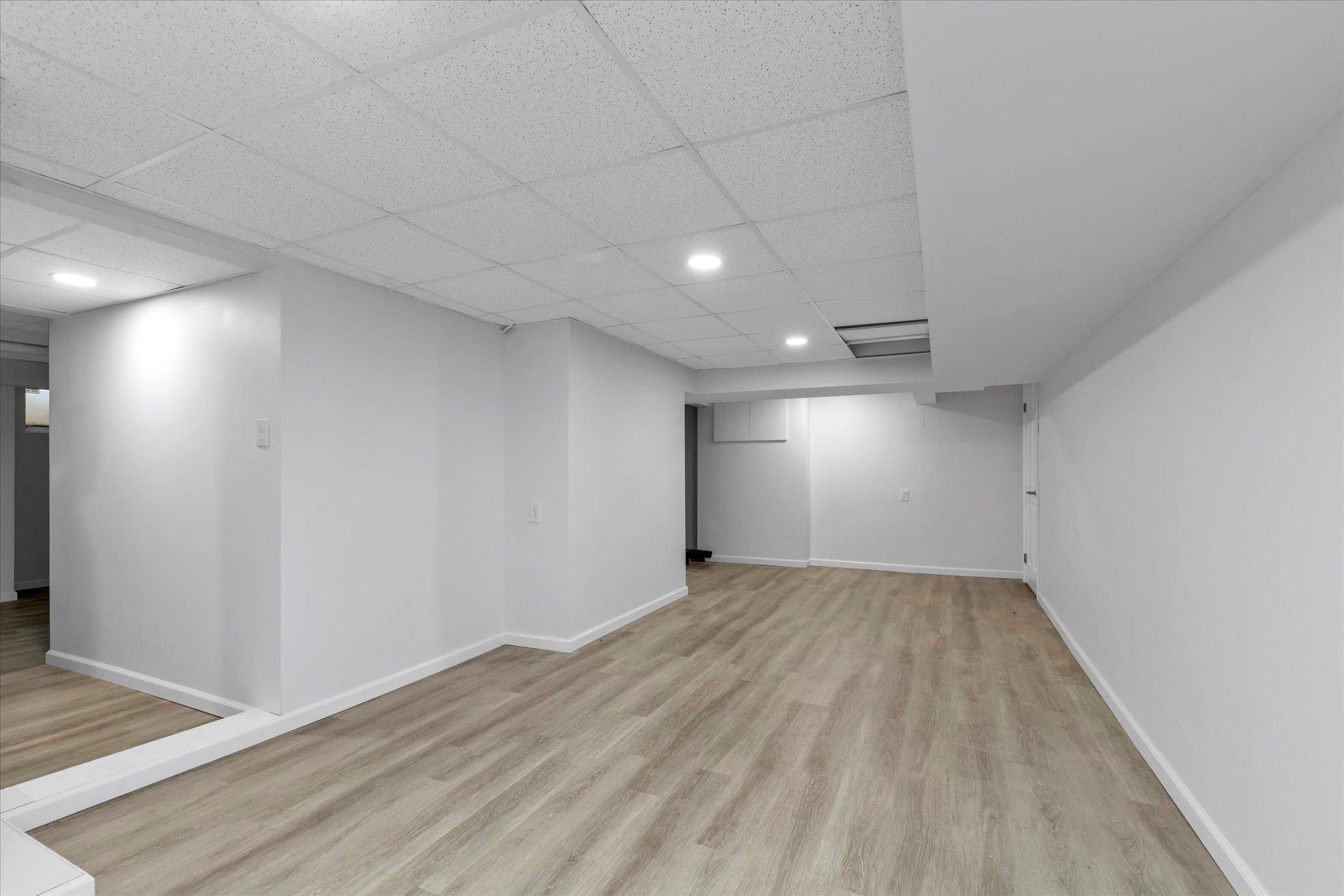 Single Family 213  Queens, NY 11361, MLS-856448-23