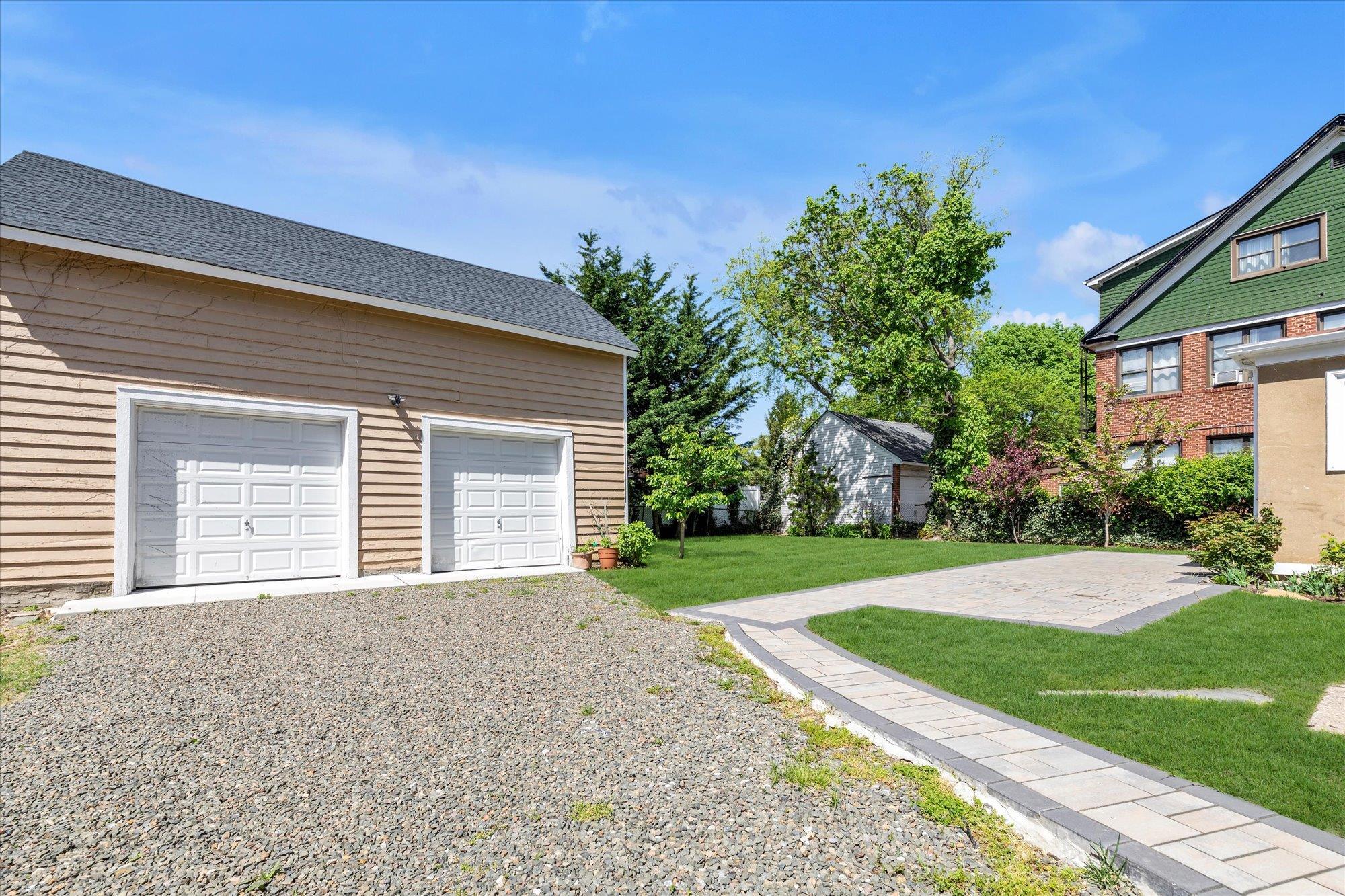 Single Family 213  Queens, NY 11361, MLS-856448-29