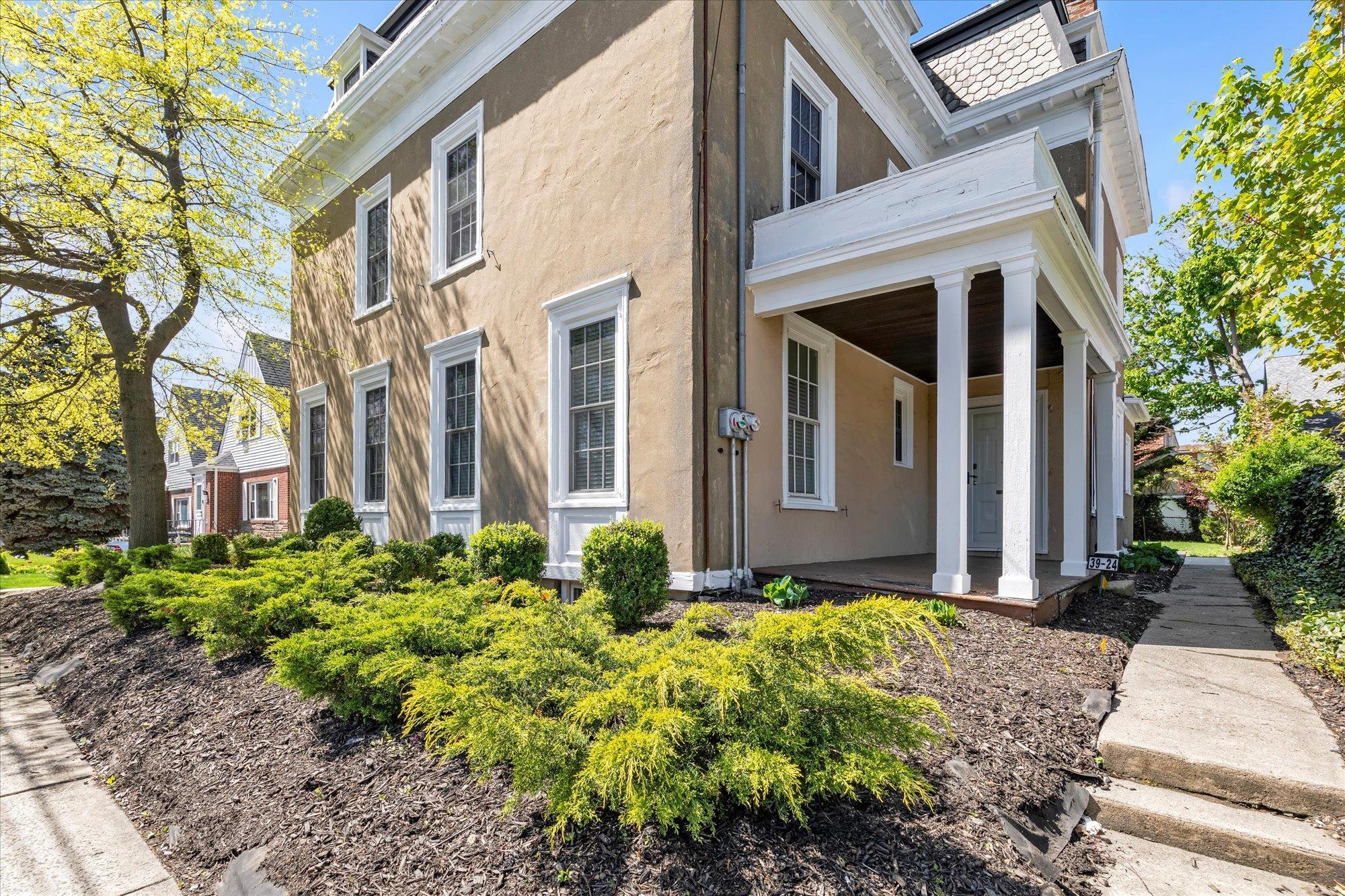 Single Family 213  Queens, NY 11361, MLS-856448-30