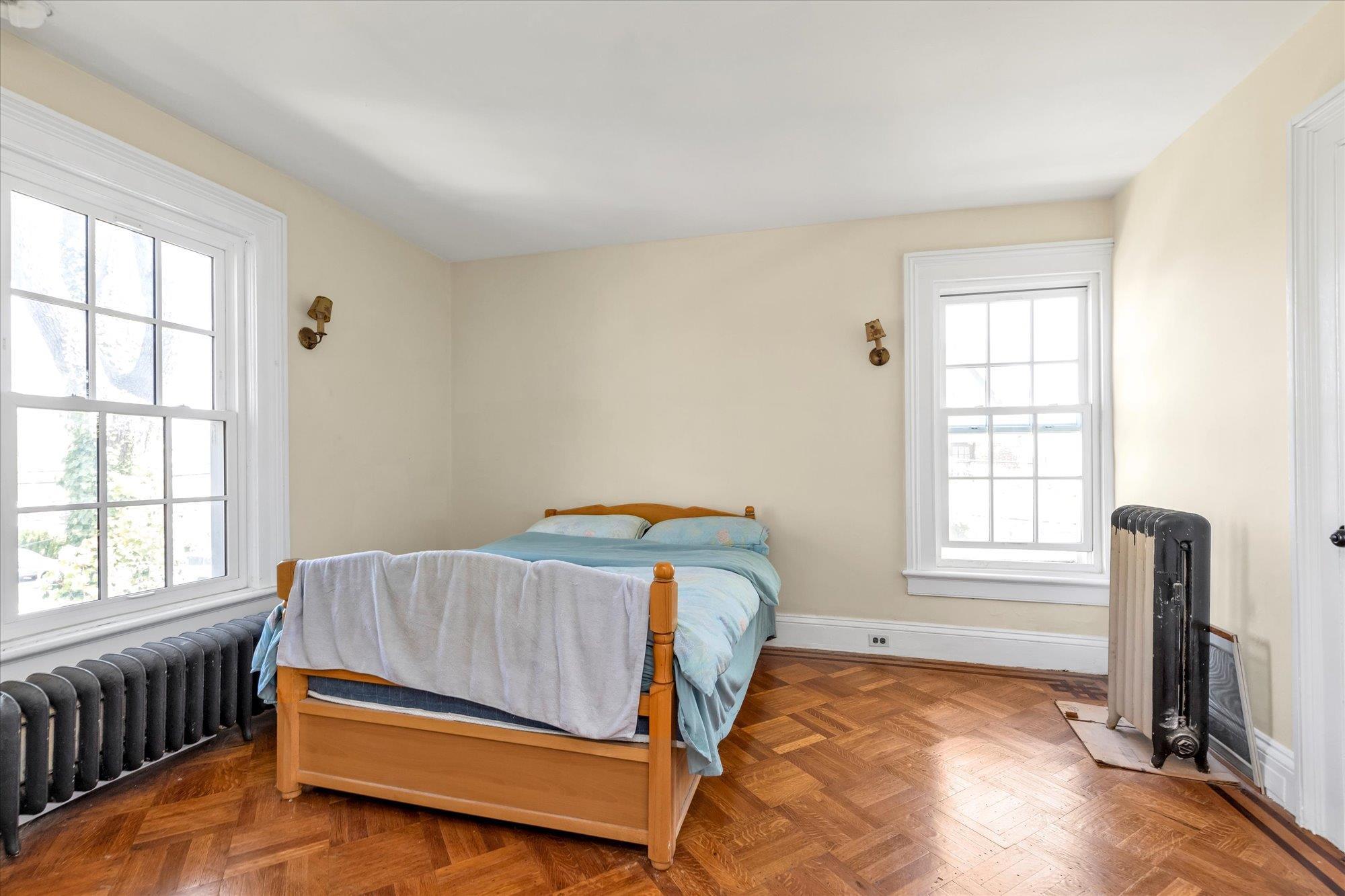 Single Family 213  Queens, NY 11361, MLS-856448-9