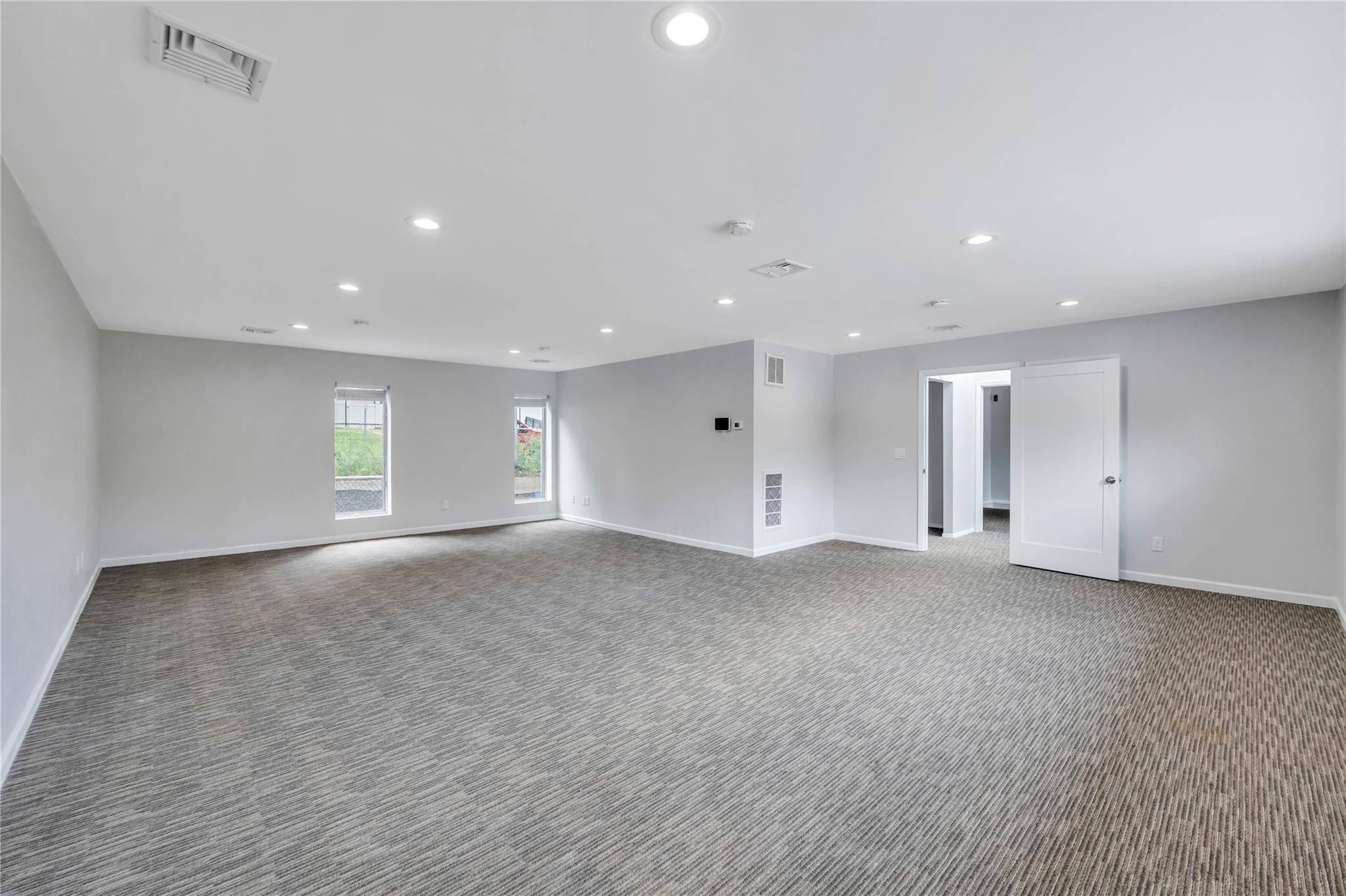 Single Family Mooney Pond  Suffolk County, NY 11738, MLS-856454-11