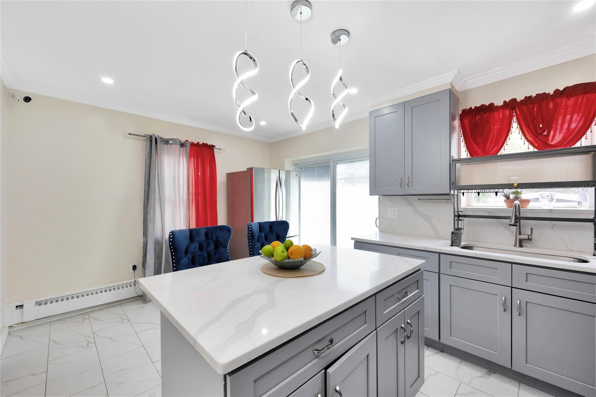 Single Family Randall  Bronx, NY 10465, MLS-856470-18