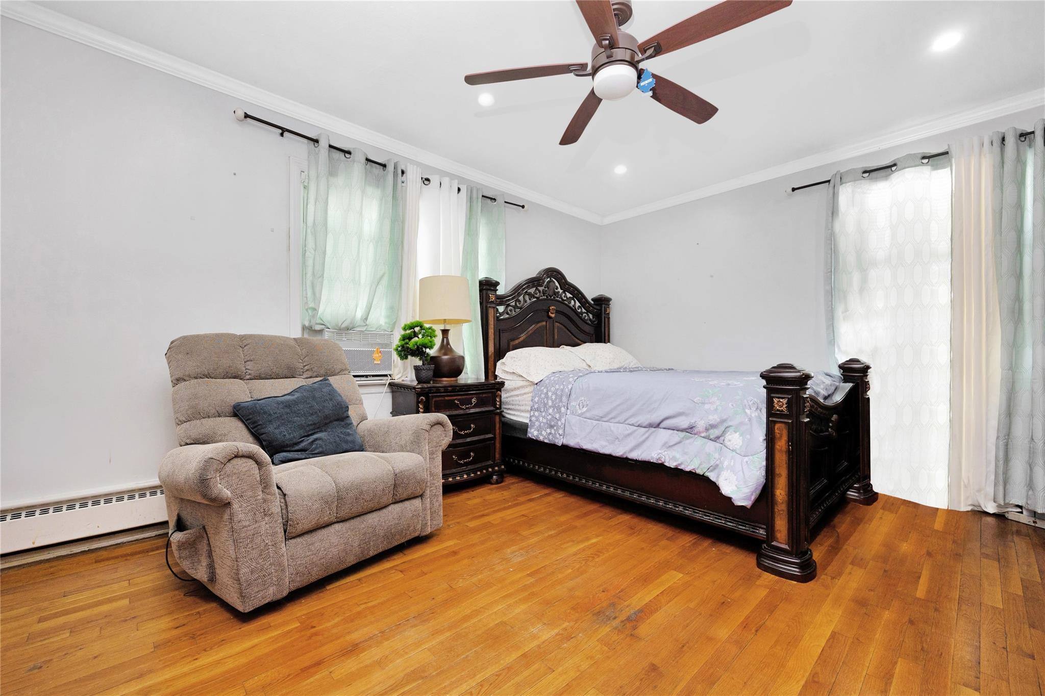 Single Family Randall  Bronx, NY 10465, MLS-856470-25