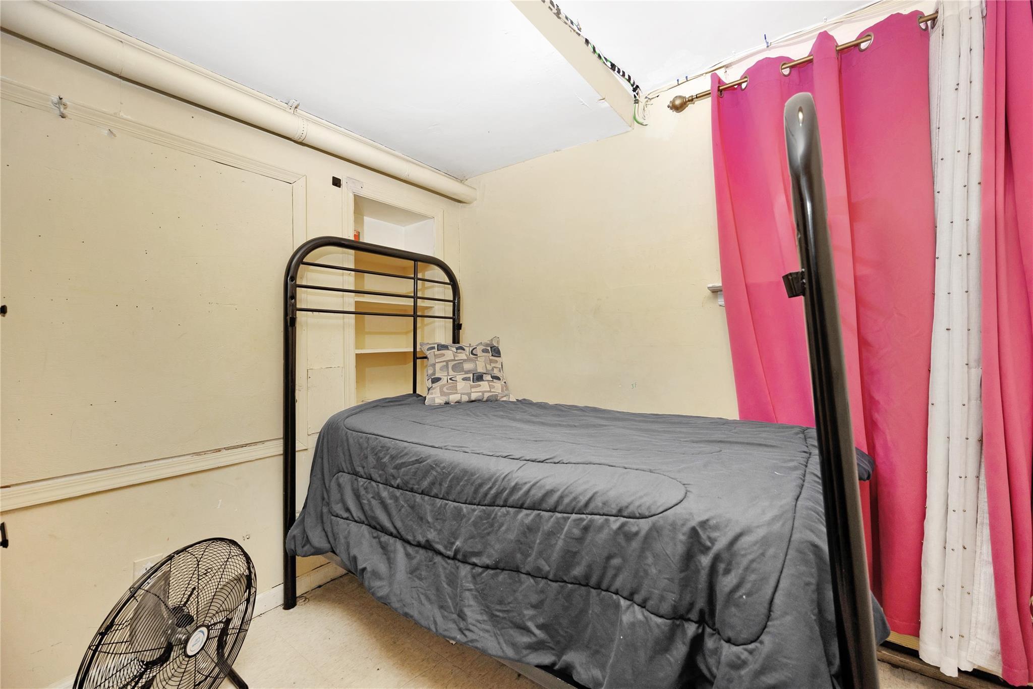 Single Family Randall  Bronx, NY 10465, MLS-856470-28