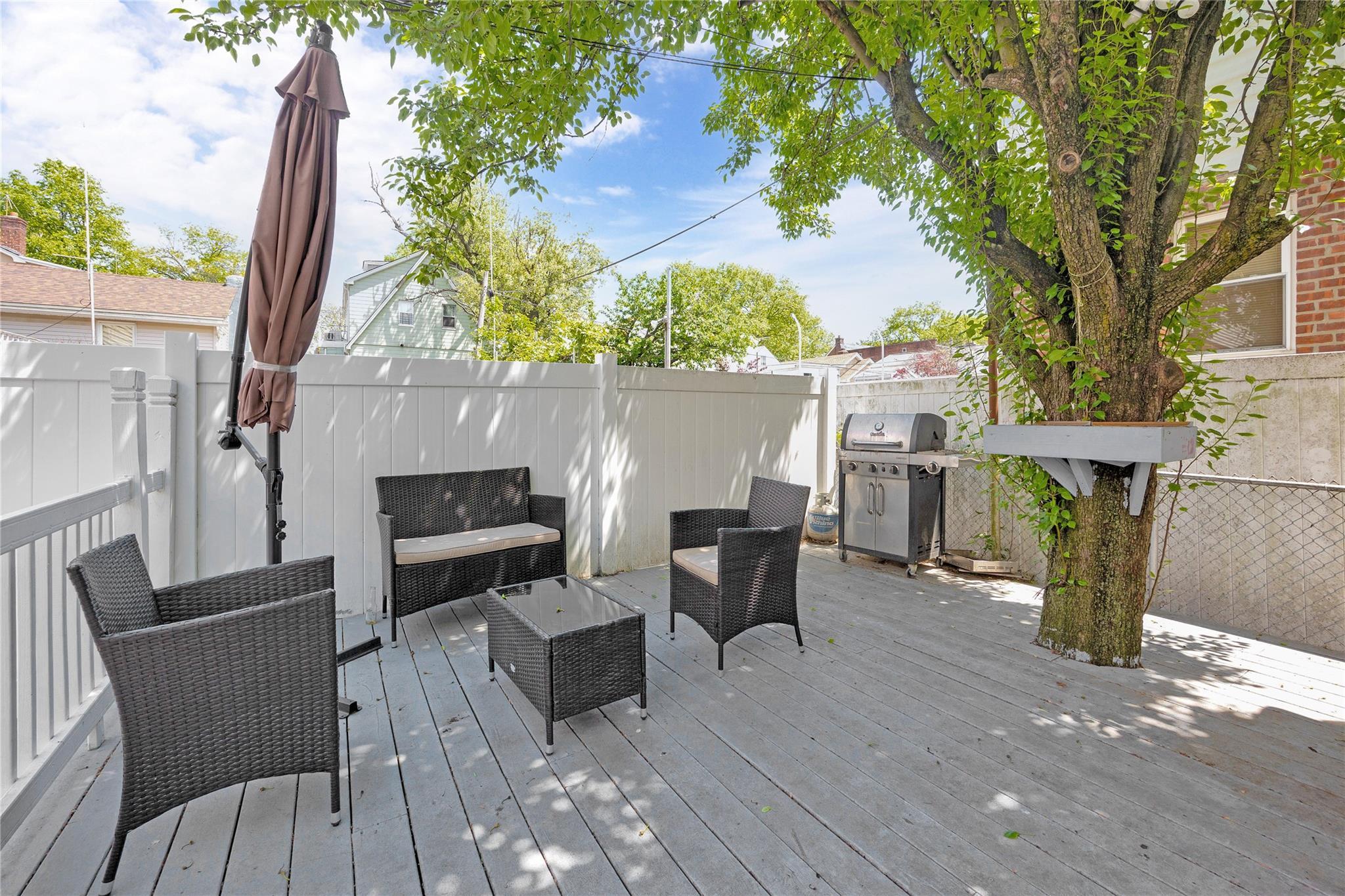 Single Family Randall  Bronx, NY 10465, MLS-856470-7