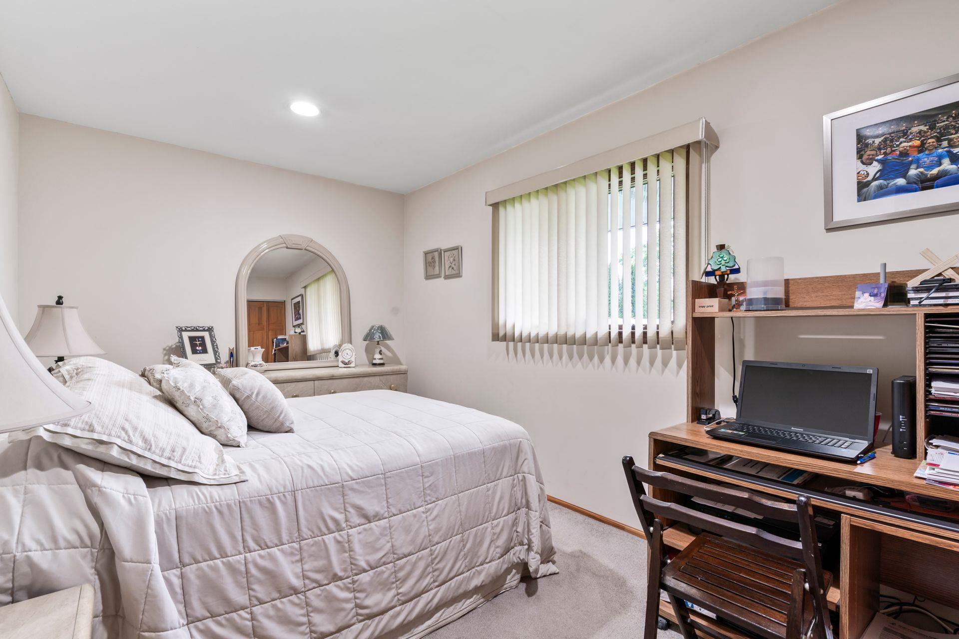 Single Family Kevin  Suffolk County, NY 11725, MLS-856471-13