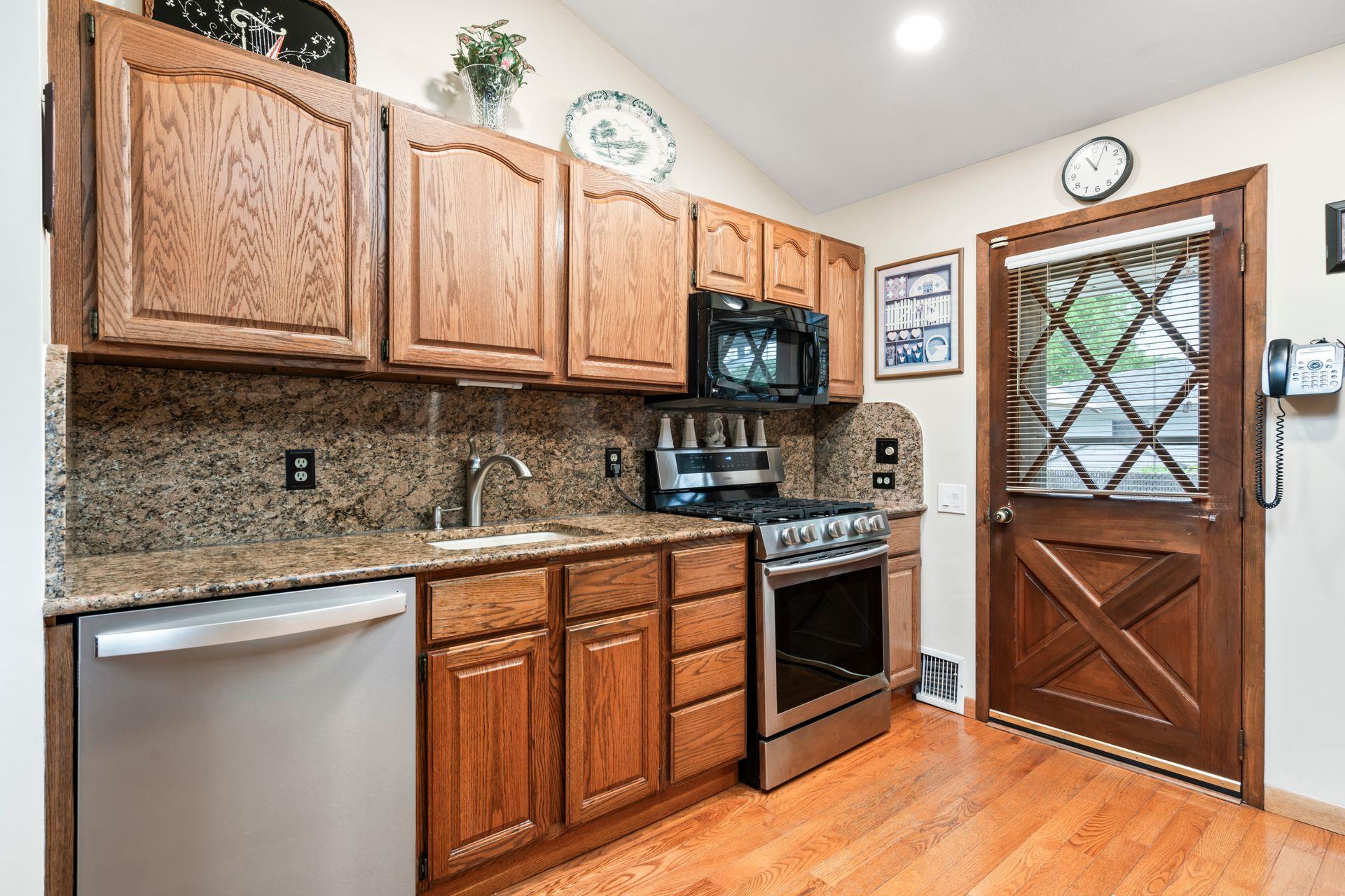 Single Family Kevin  Suffolk County, NY 11725, MLS-856471-8