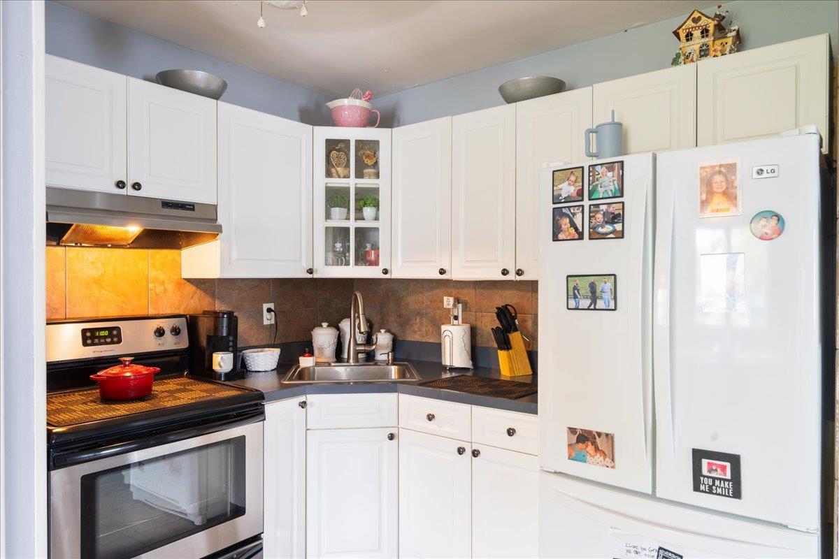 Single Family Meadow  Suffolk County, NY 11763, MLS-856503-10