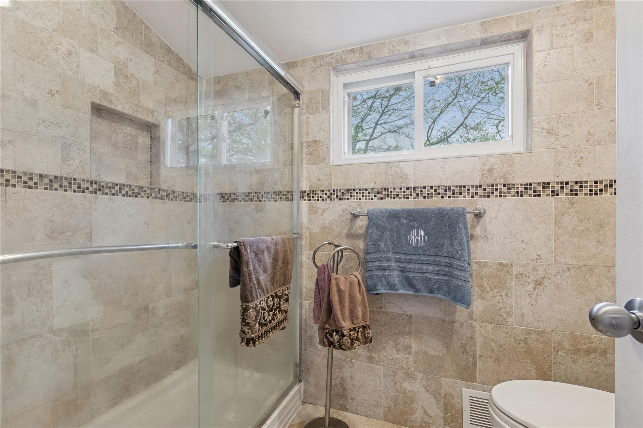 Single Family Azure  Nassau County, NY 11557, MLS-856509-22