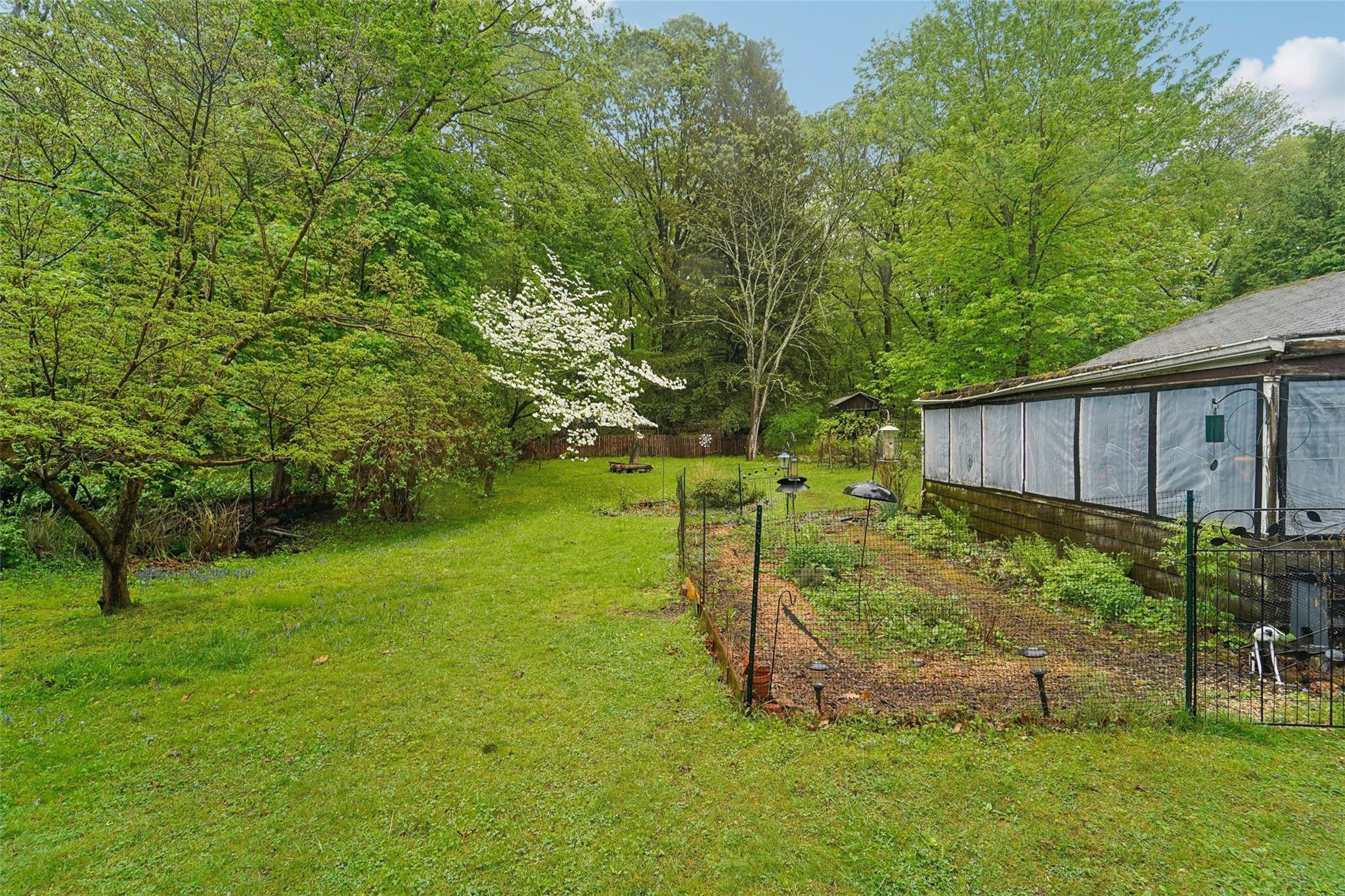 Single Family Swannekin  Rockland County, NY 10913, MLS-856520-28