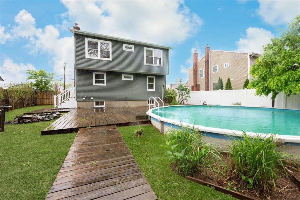 Single Family Phyllis  Suffolk County, NY 11757, MLS-856538-21