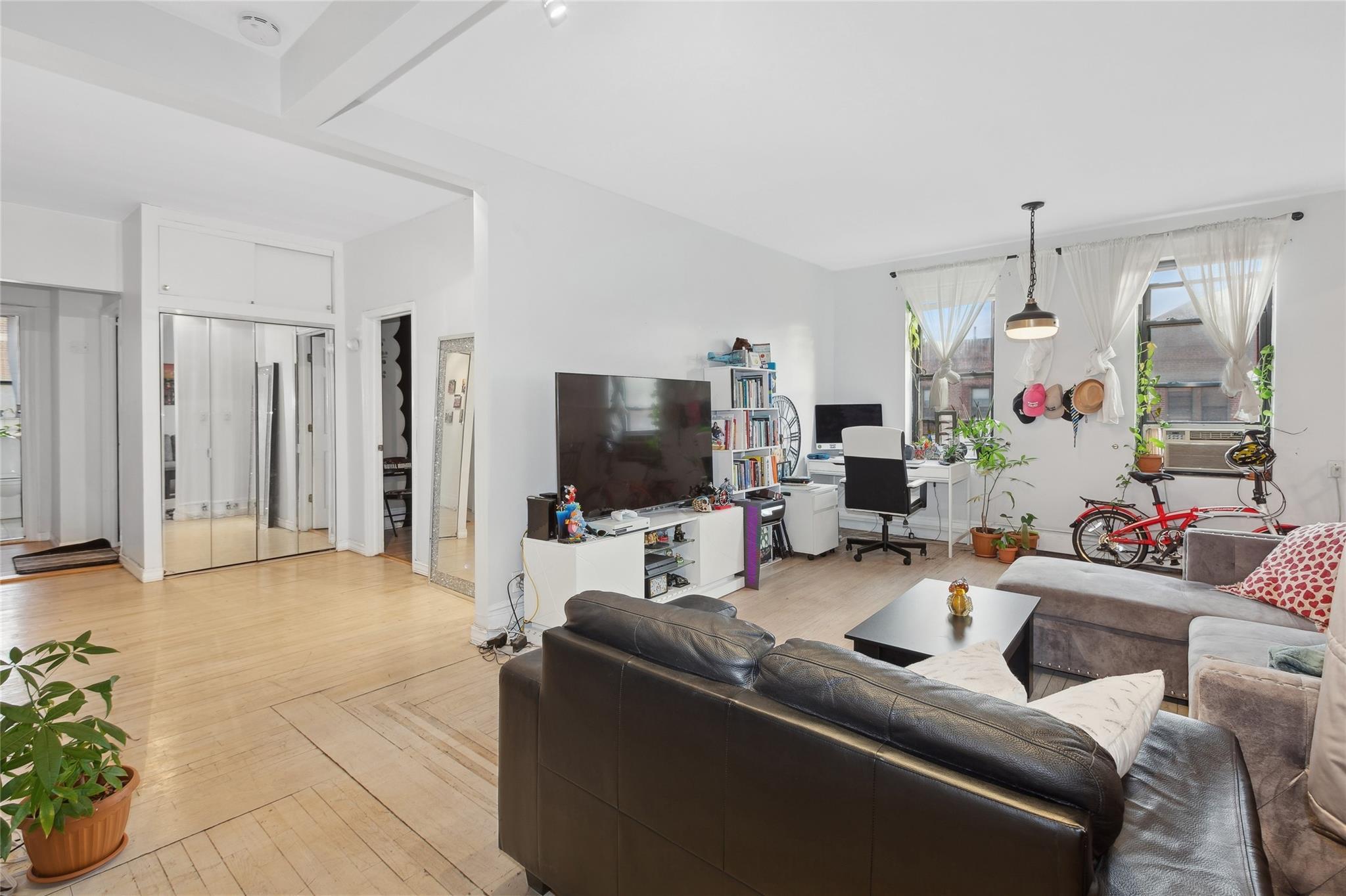 Condo 89th  Queens, NY 11372, MLS-856544-3