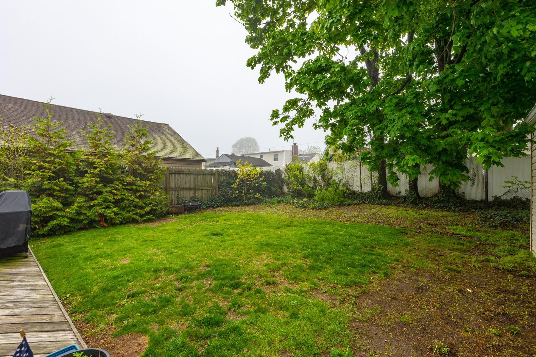 Single Family South 11th Street  Suffolk County, NY 11757, MLS-856551-20