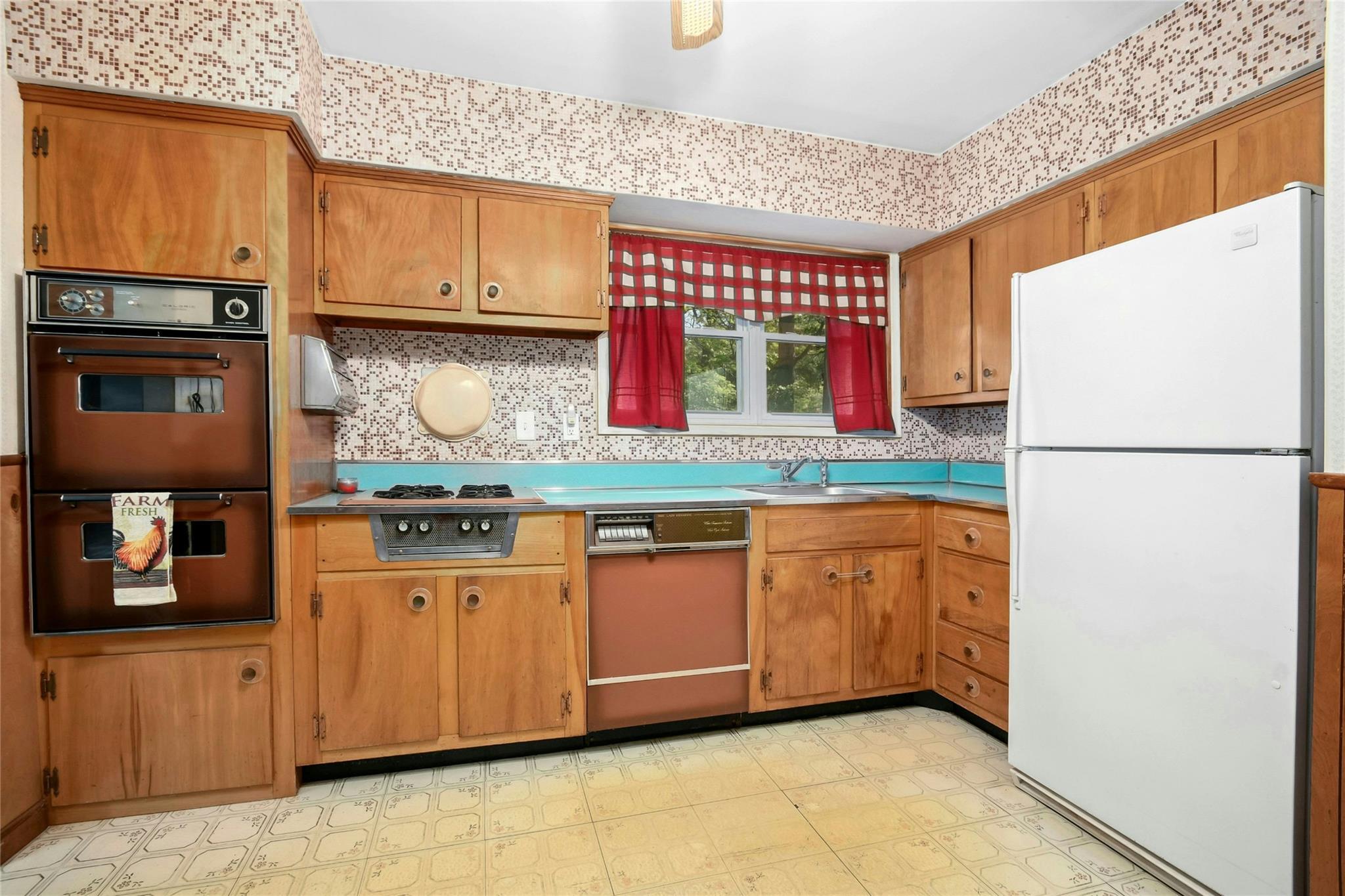 Single Family Schuyler  Suffolk County, NY 11725, MLS-856579-9