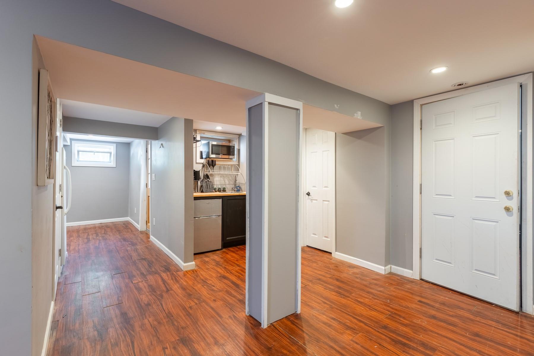 Single Family Broadway  Suffolk County, NY 11782, MLS-856594-17