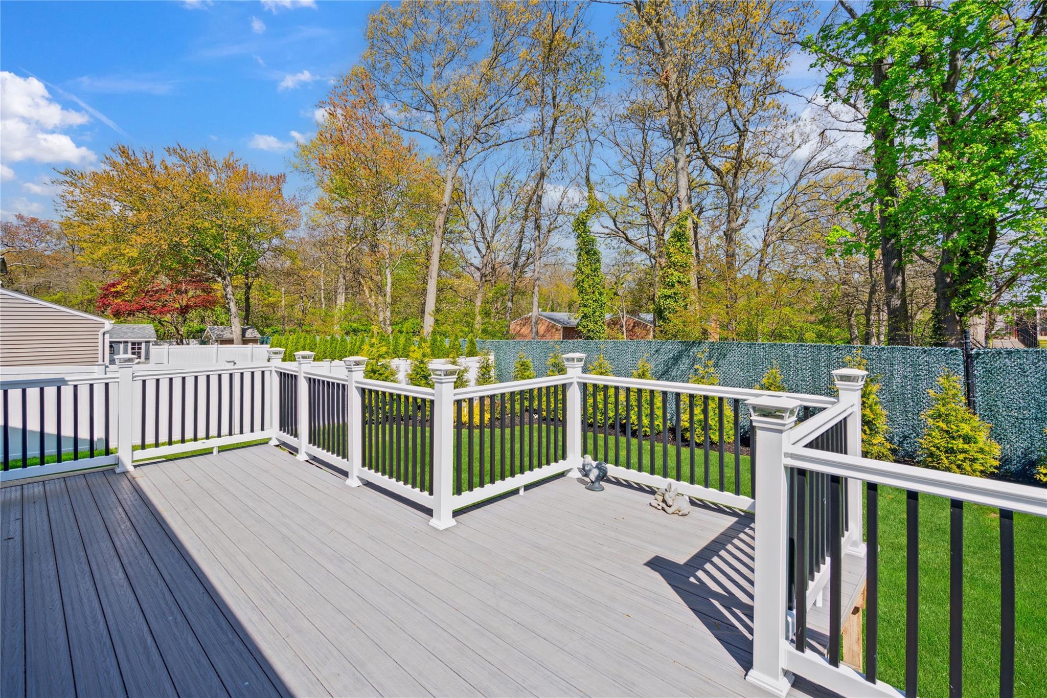 Single Family Ontario Ave.  Nassau County, NY 11758, MLS-856597-32