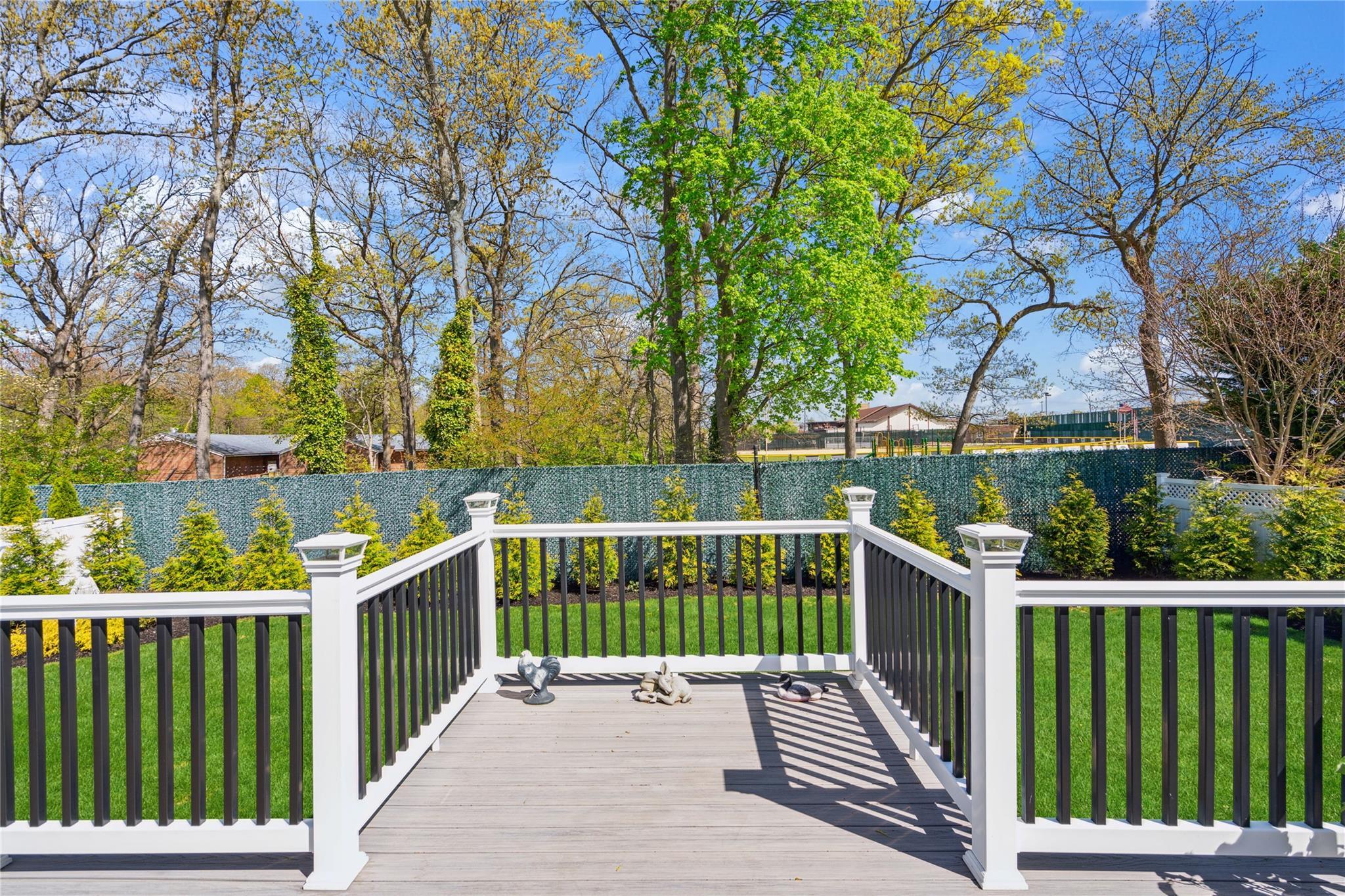 Single Family Ontario Ave.  Nassau County, NY 11758, MLS-856597-33