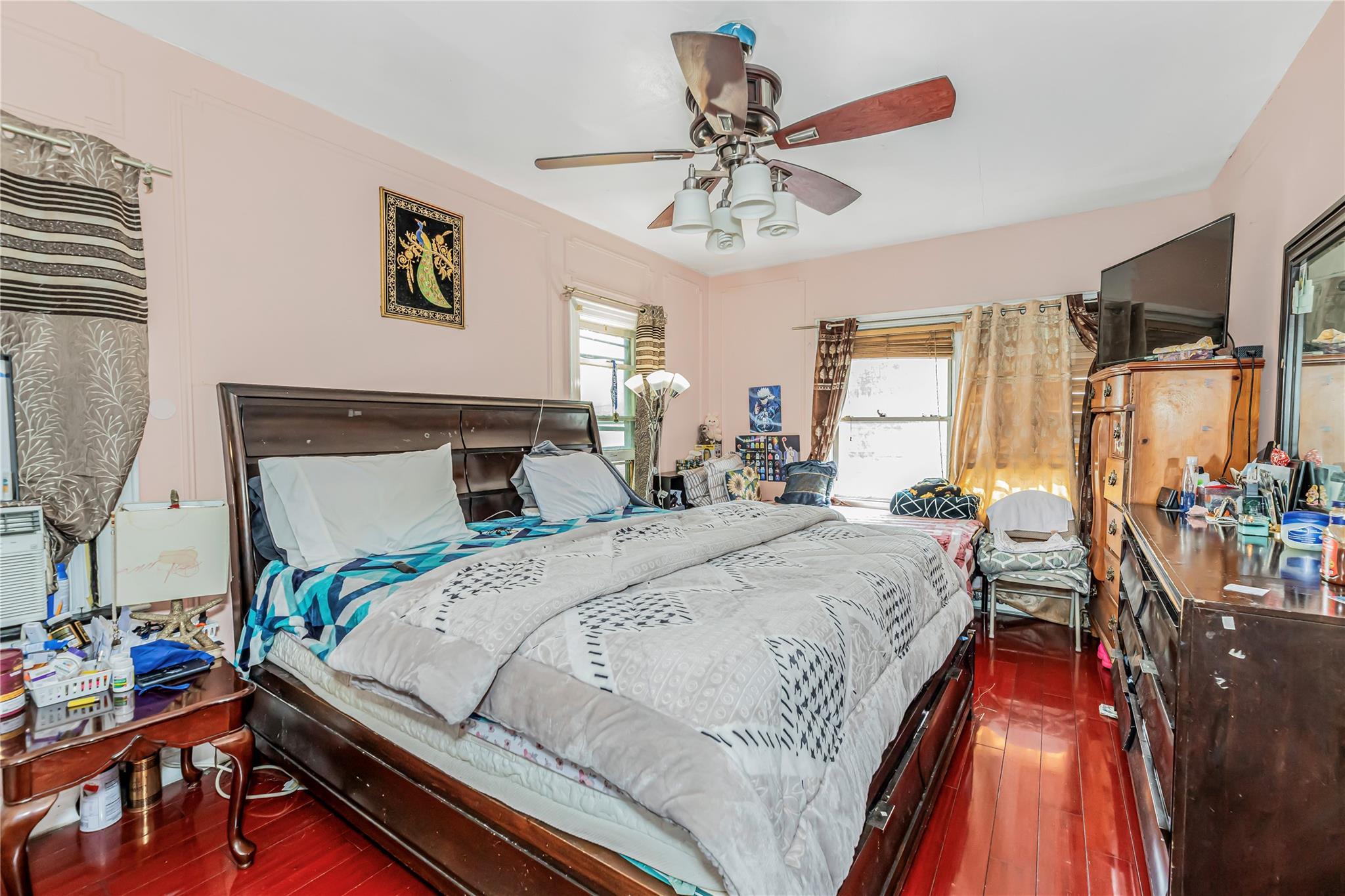 Single Family East 226  Bronx, NY 10466, MLS-856604-15