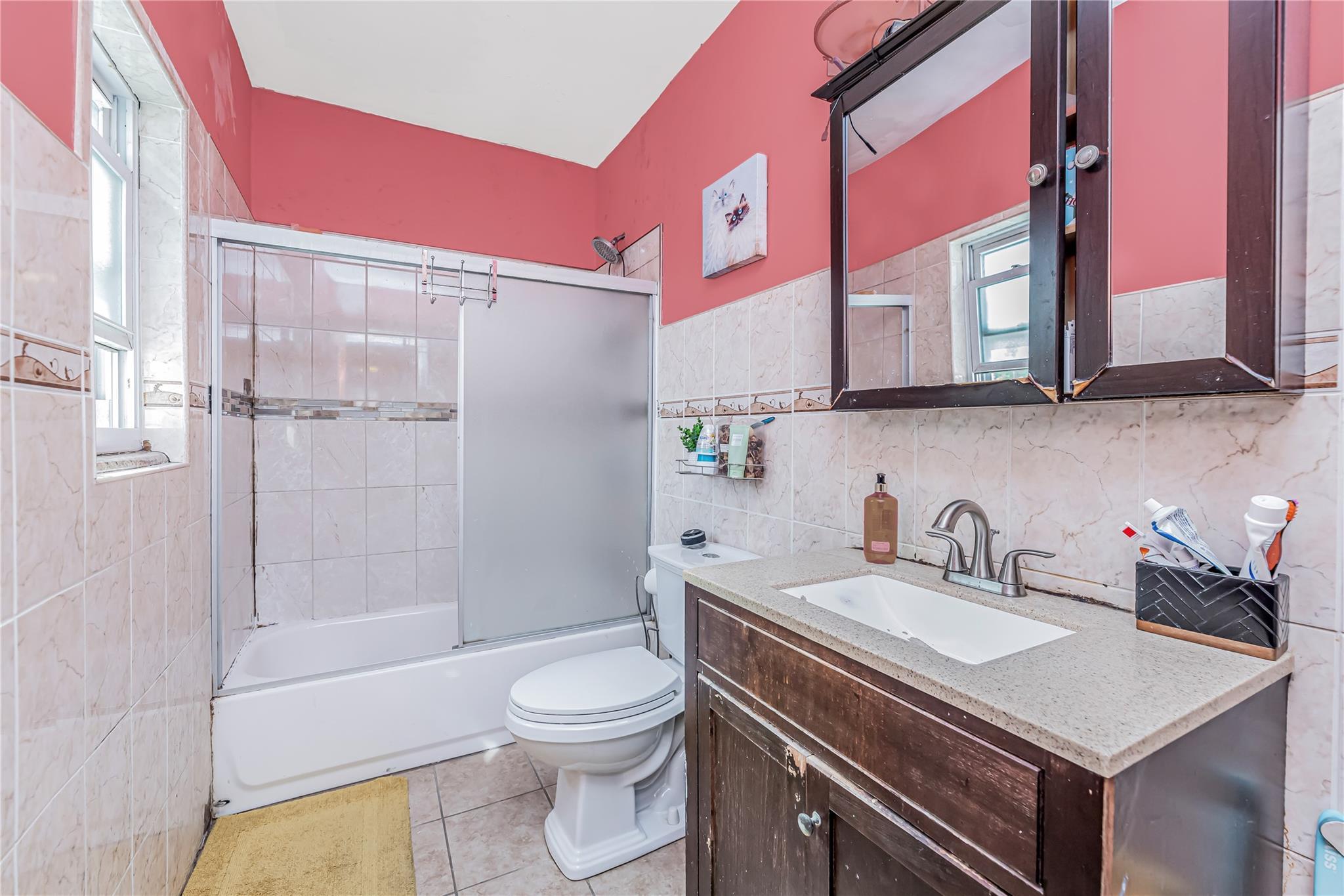 Single Family East 226  Bronx, NY 10466, MLS-856604-22